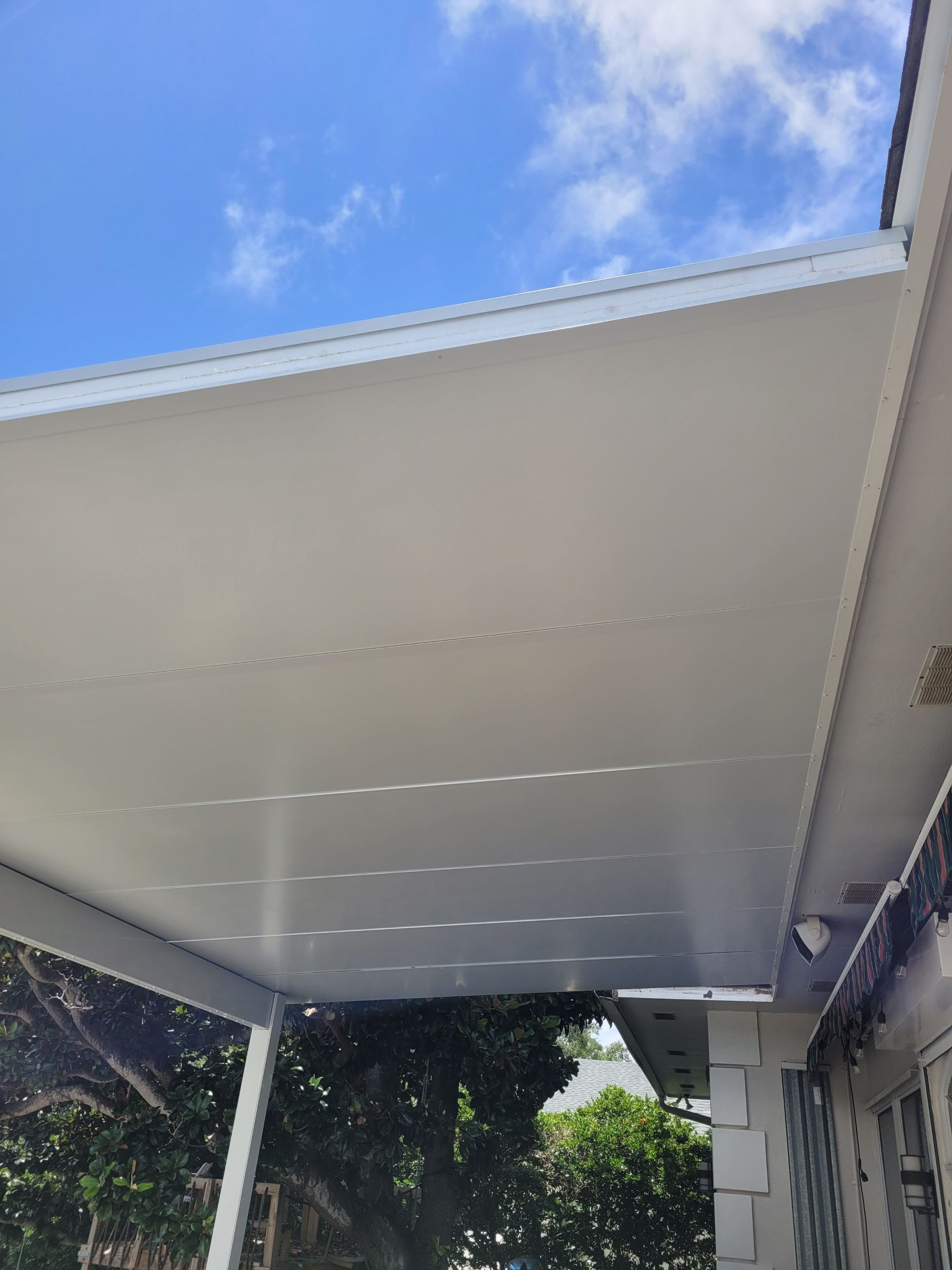 Poolside Colorbeam Patio Cover in Gulf Breeze by Titan Sunrooms