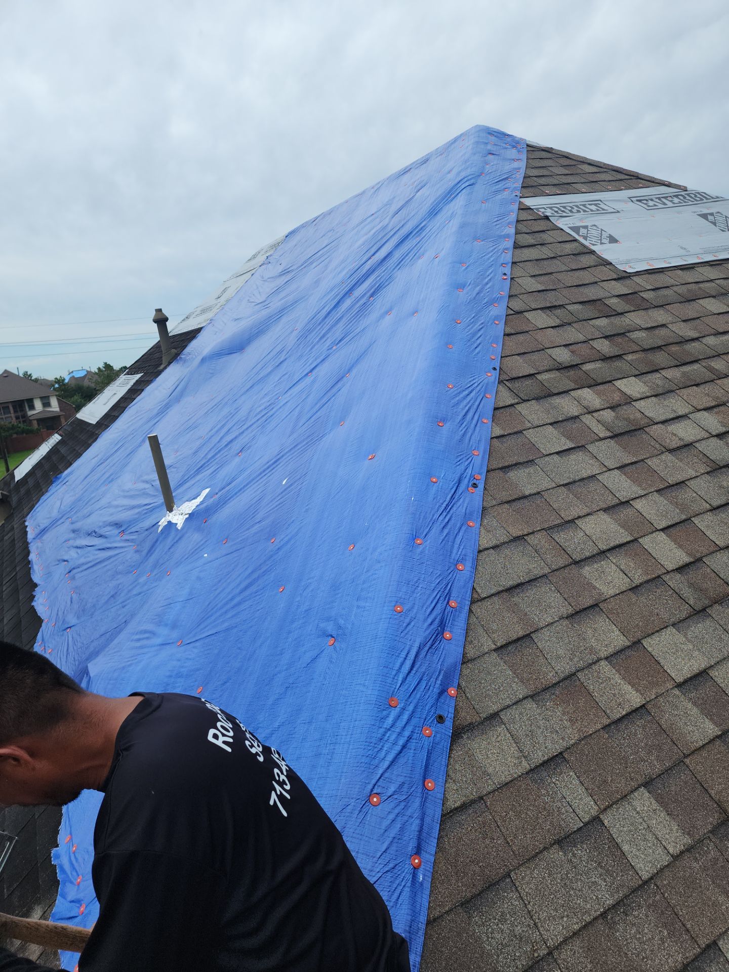 Residential Roofing Installation using Owen's Corning Duration (Lifetime) Shingles by Roof Repair Company