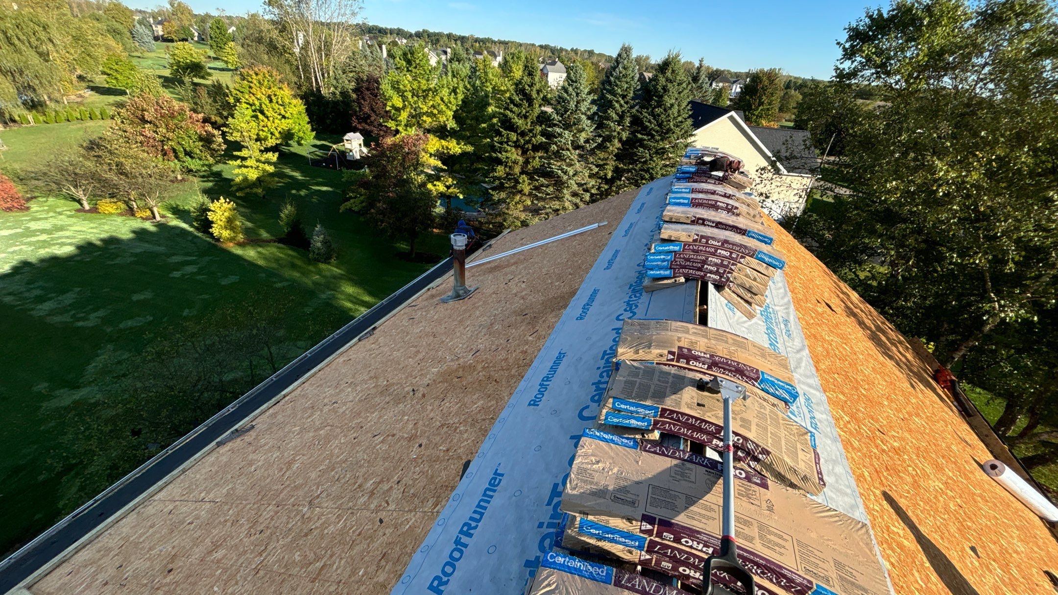 Roof Replacement using CertainTeed Landmark Pro by 180 Contractors