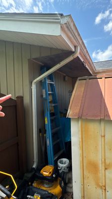 Turtle Shell gutter protection installation in Geneva, IL 60134, photograph 9