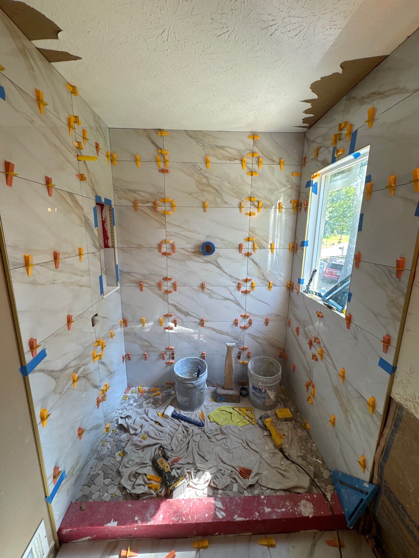 Master bathroom remodel by Prudencio