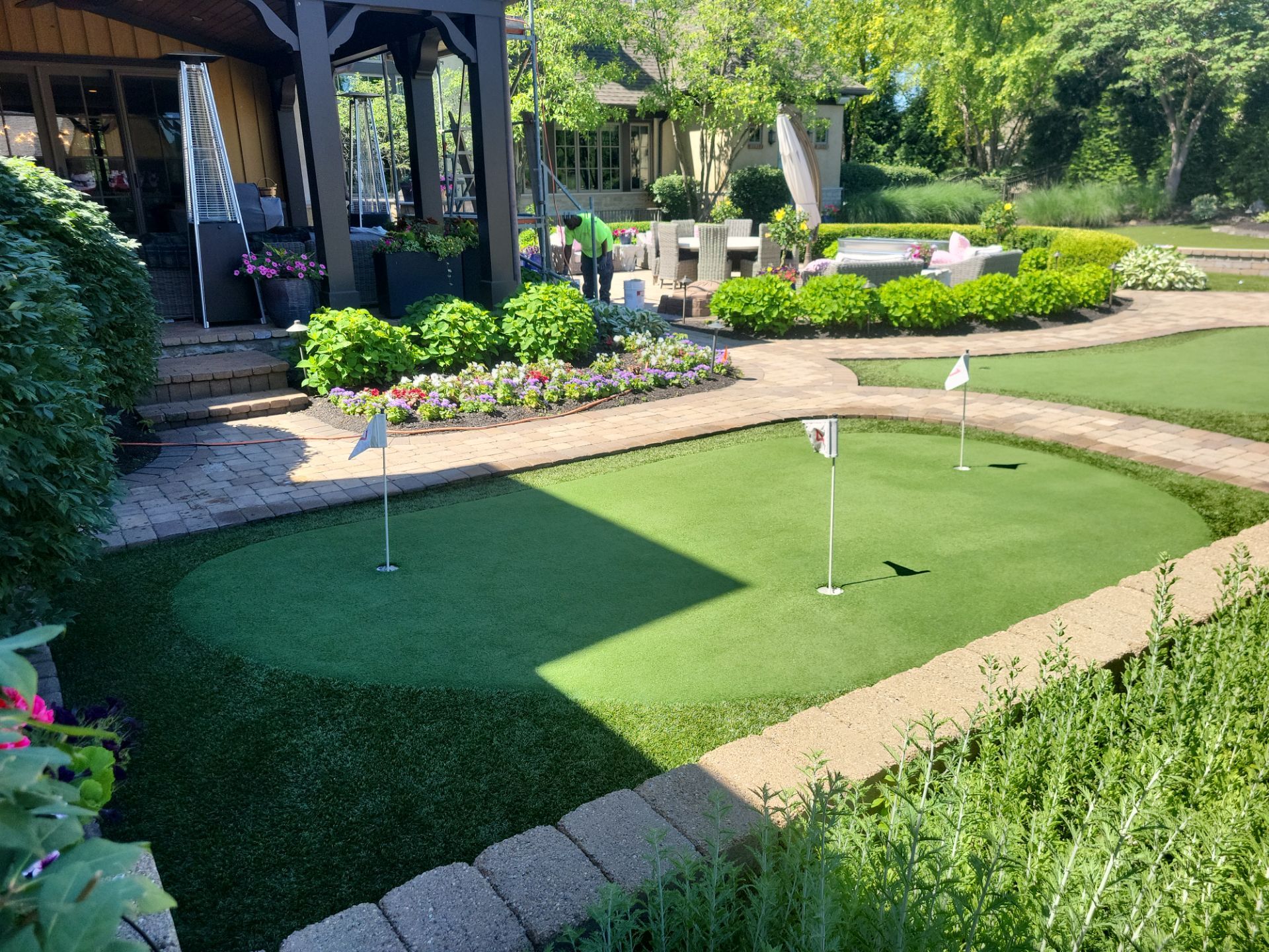 Backyard Putting Course in Delaware, Ohio by Southwest Greens Midwest