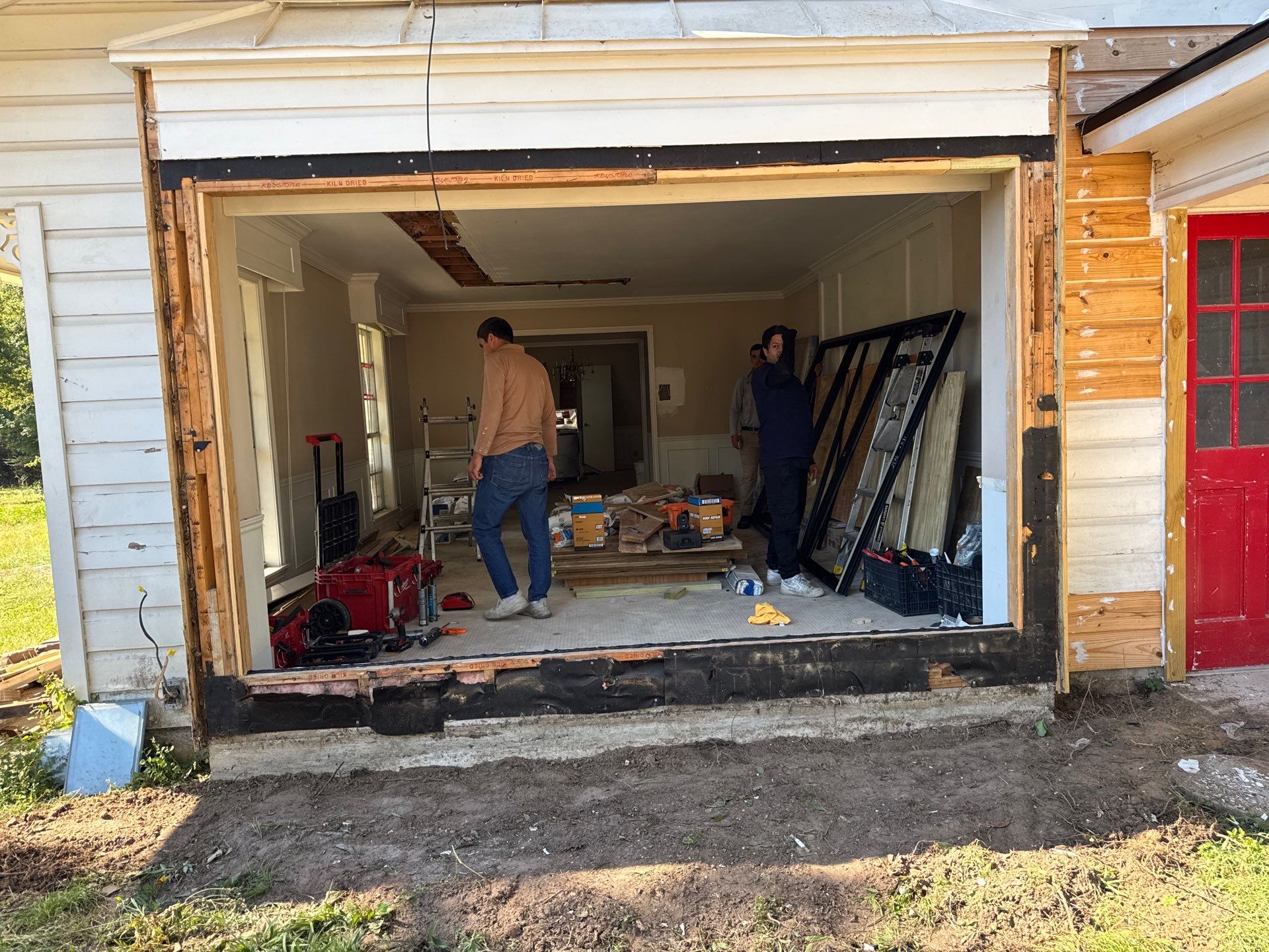 Panoramic Grandeur: 16-Foot Wide Architectural Sliding Door Installation by Tibi Soli LLC