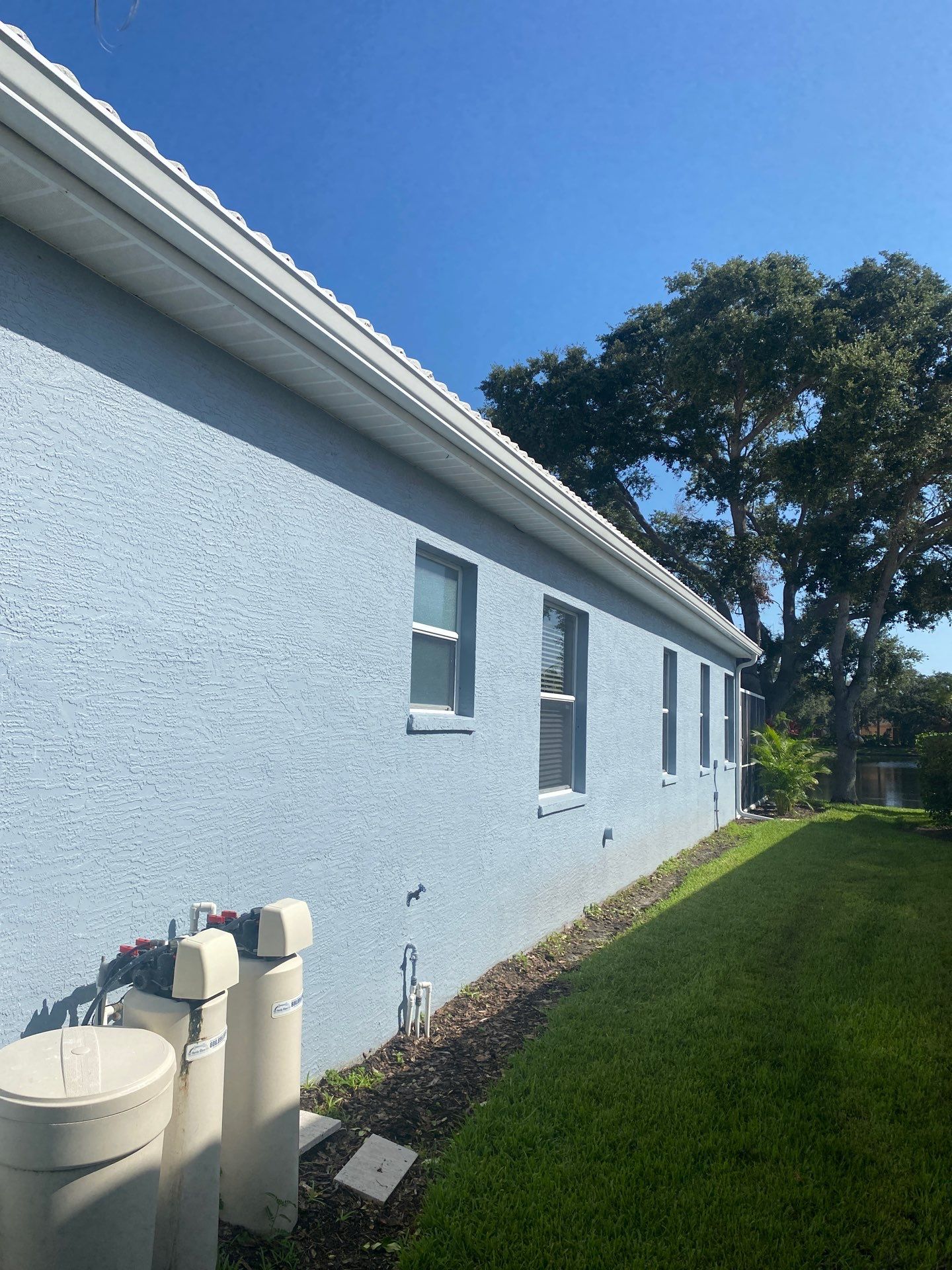Smooth Box Seamless Gutters Installed by Gutter Professor in Sarasota FL by Gutter Professors
