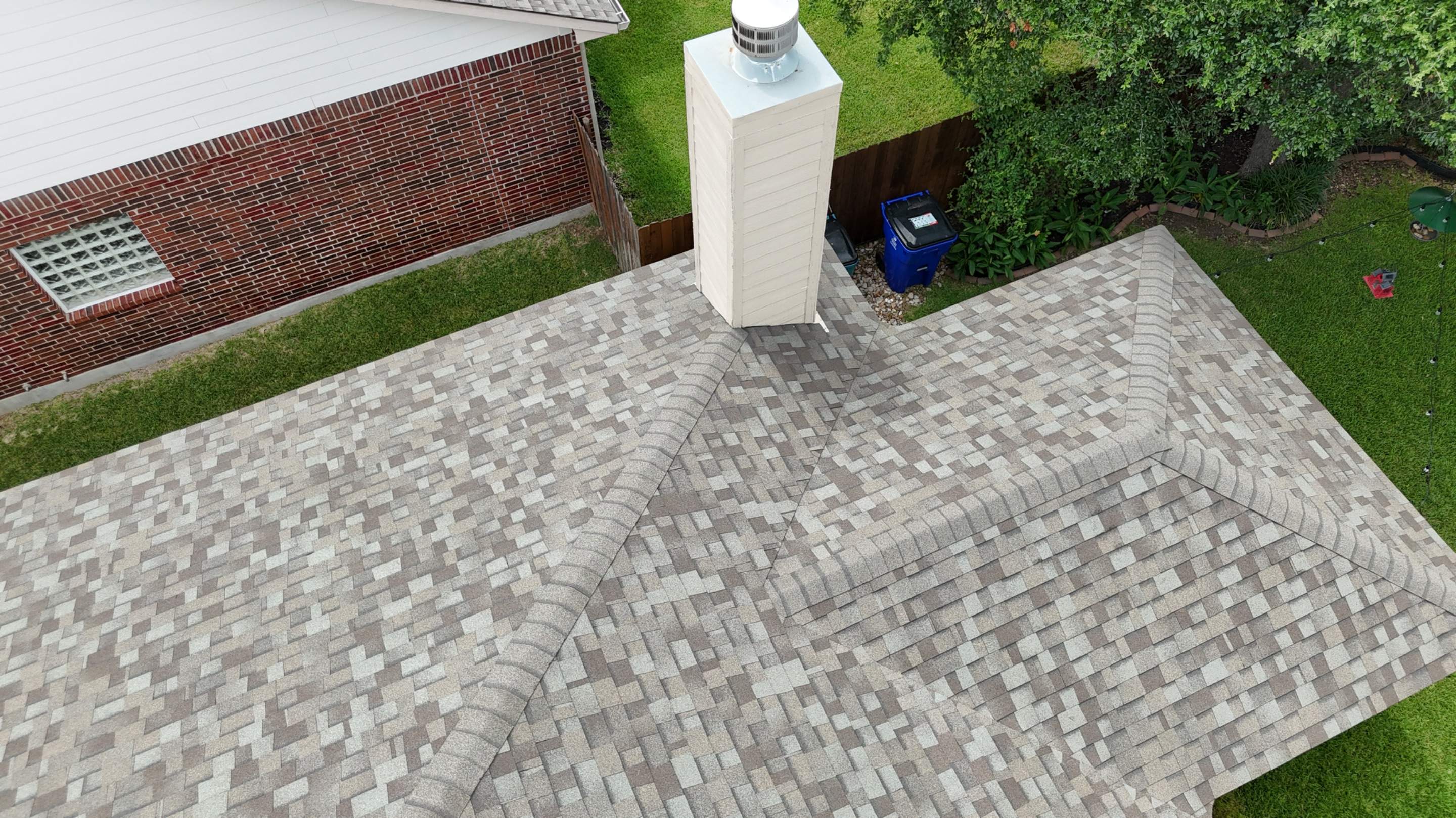 Driftwood - Owens Corning TruDefinition Duration by RoofsOnly.com