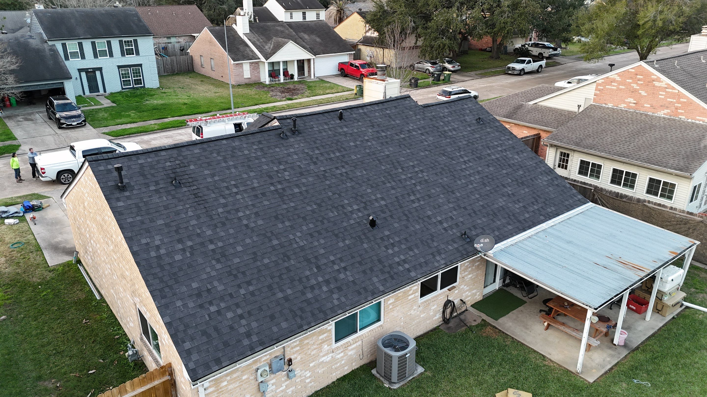 Pearland Roof Replacement by Modern BYLT Roofing & Construction
