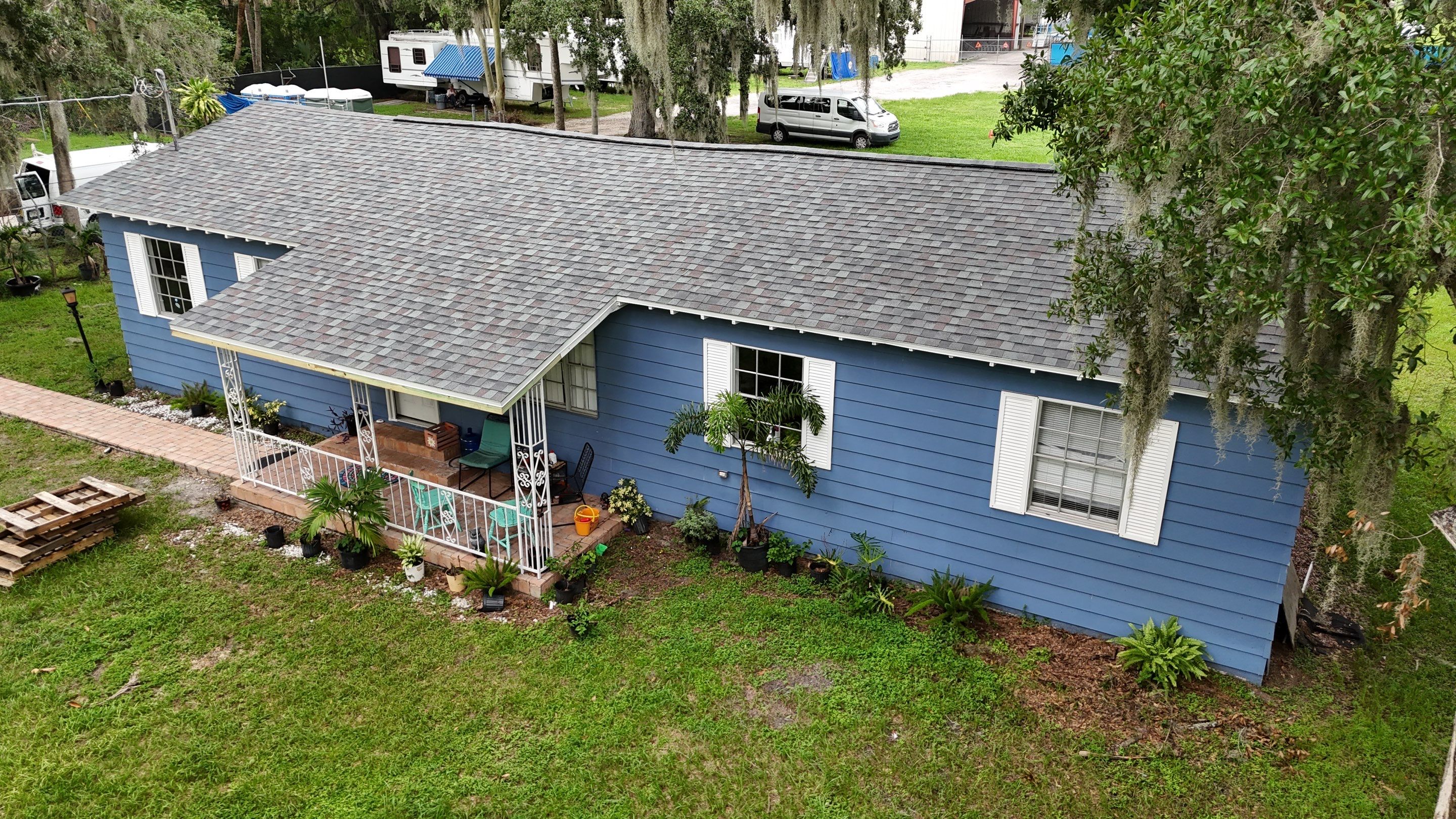 Roof Replacement in Gibsonton, FL by Steadfast Roofing 