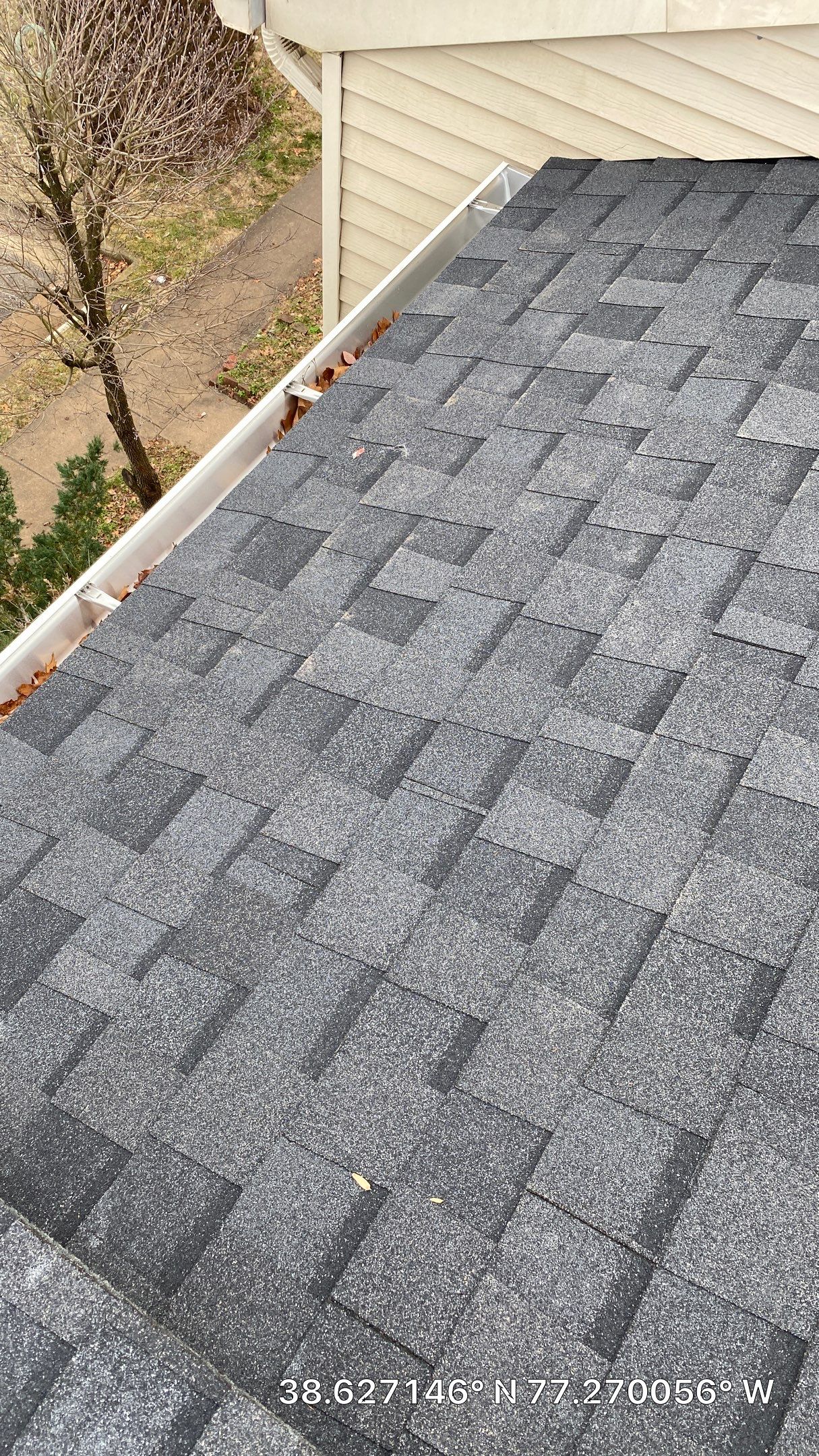 Woodbridge: CertainTeed Monogram 4" Straight Lap Siding in Sterling Gray by RM Banning, Inc.