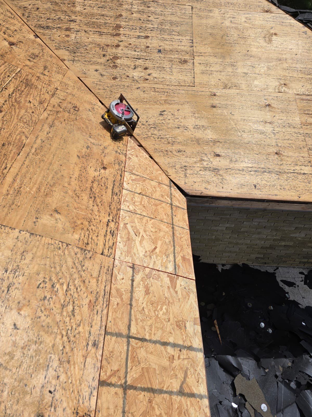 Residential Roof Install using IKO Dynasty - Cornerstone by Becker Roofing and Exteriors