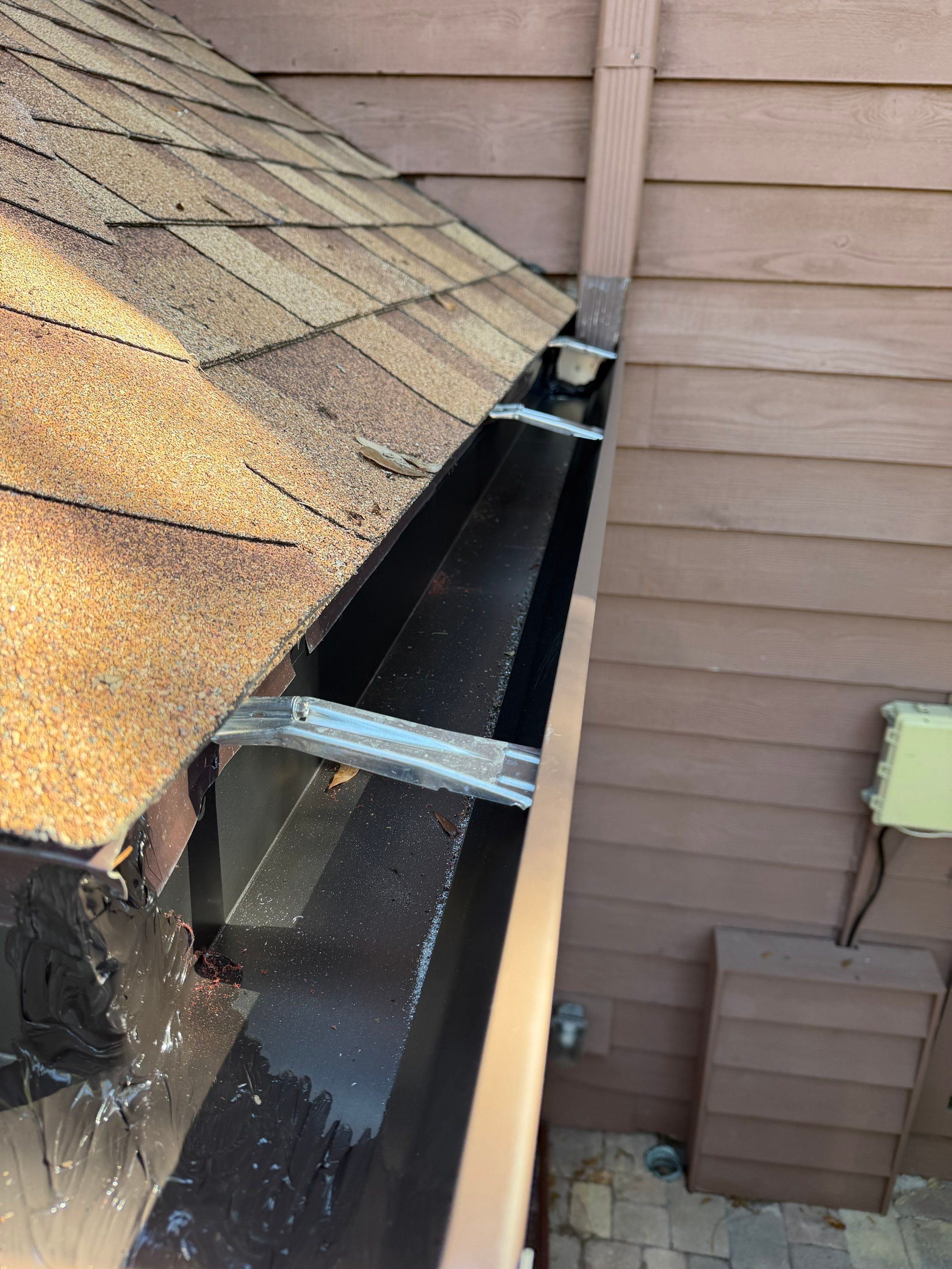 6-inch Seamless Gutters Installed in Sarasota FL by Gutter Professors