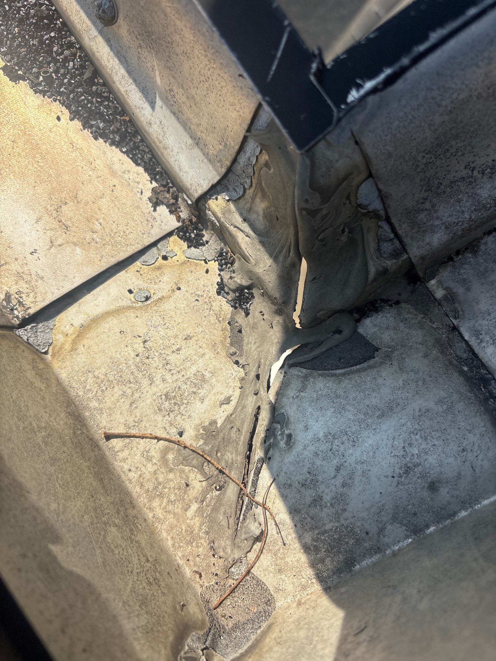 Roof Replacement using Owens Corning Onyx Black by 180 Contractors