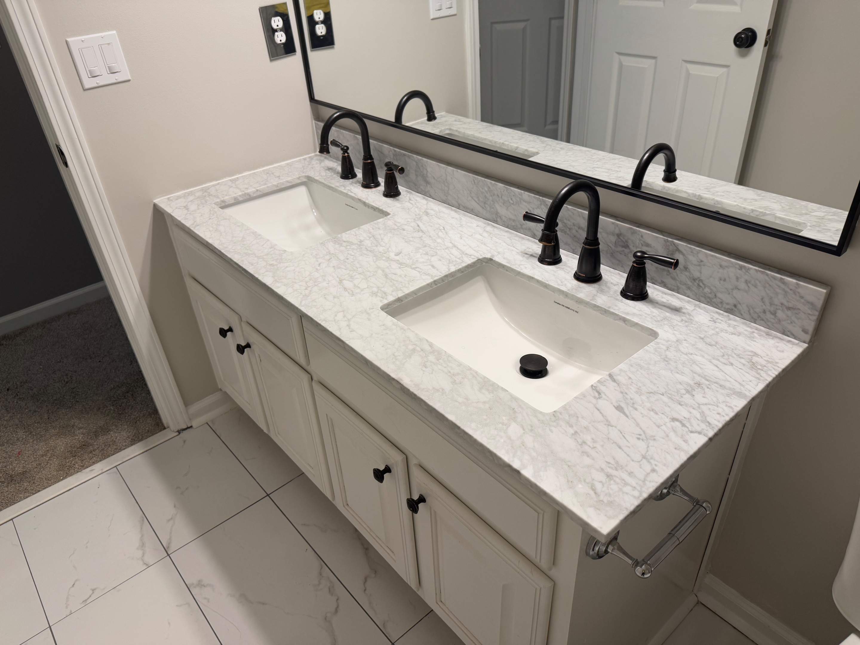 Hall bathroom renovation by Prudencio