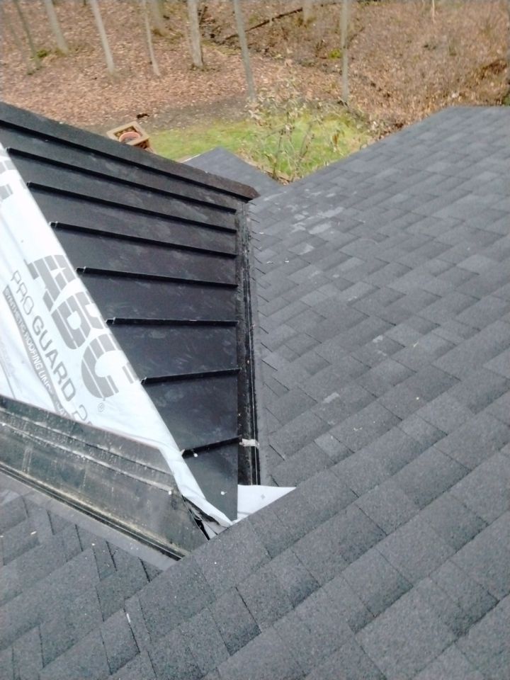 Residential Roofing Installation using Owens Corning Duration, Driftwood by Absolute Roofing and Construction