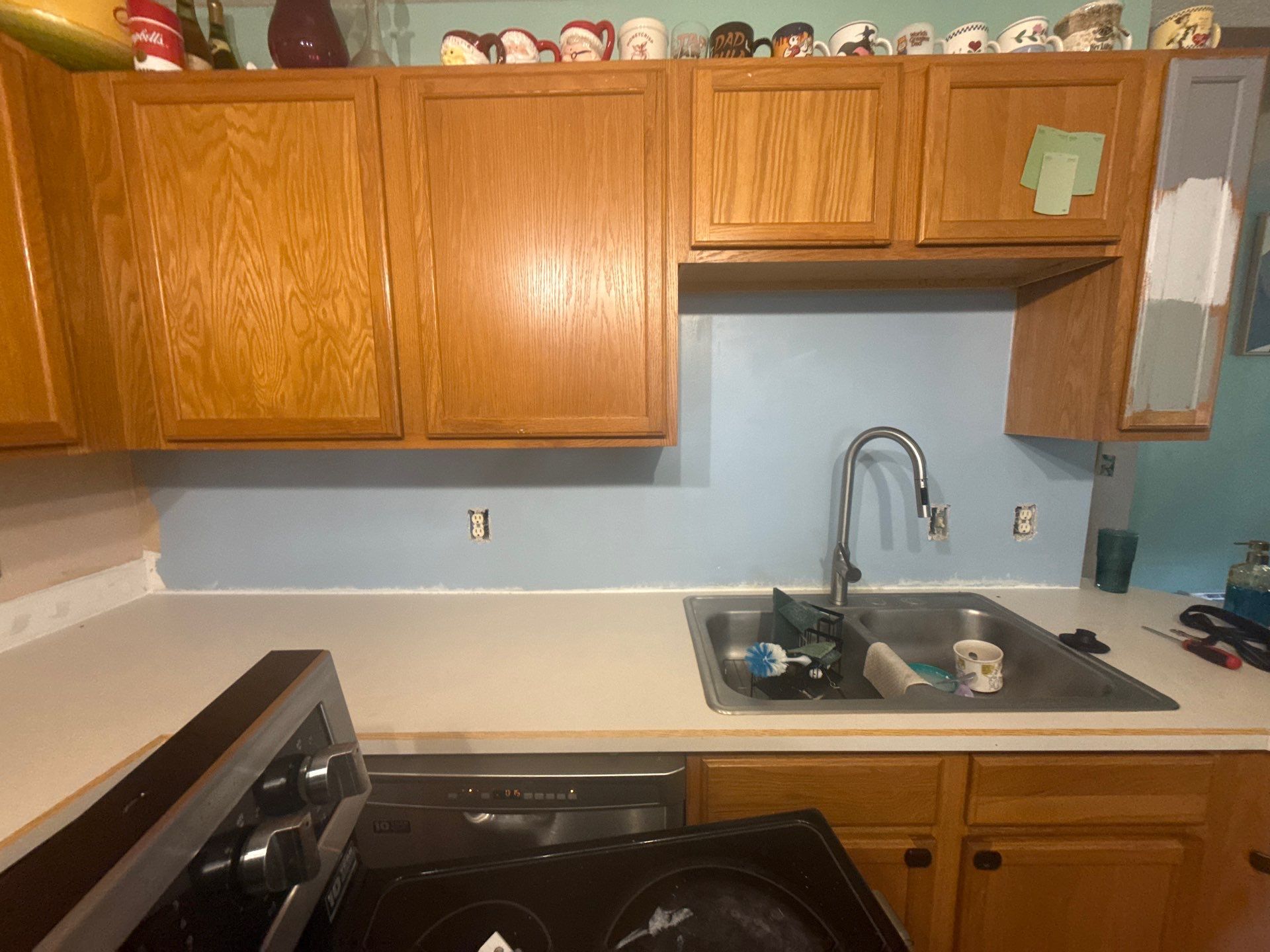 Tile Backsplash Installation by Axtra Hand
