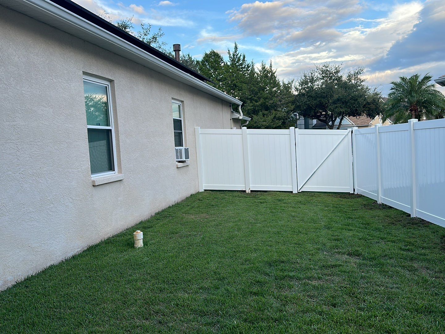 176ft Vinyl privacy & picket combo package by Asap fence and gates, LLC