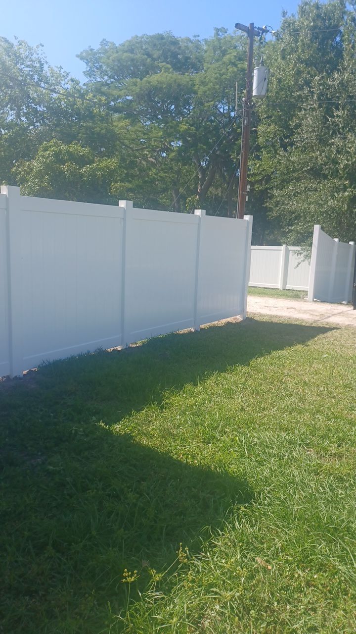 Bradenton, FL 6ft. Tall White Vinyl Privacy Fence by Asap fence and gates, LLC