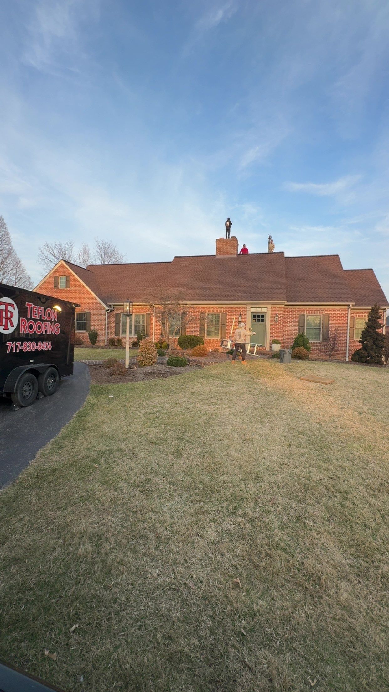 Roof Installation using Gaf Hdz Architectural Shingle - Hickory by Teflon Roofing