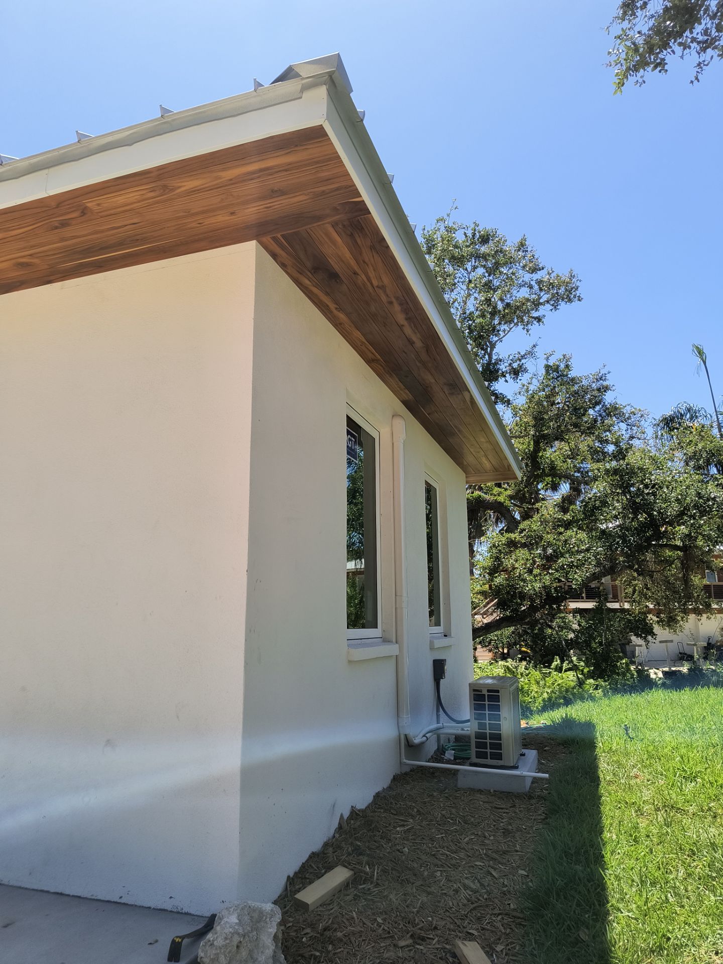 Half-Round Aluminum Gutters in Nokomis FL by Gutter Professors