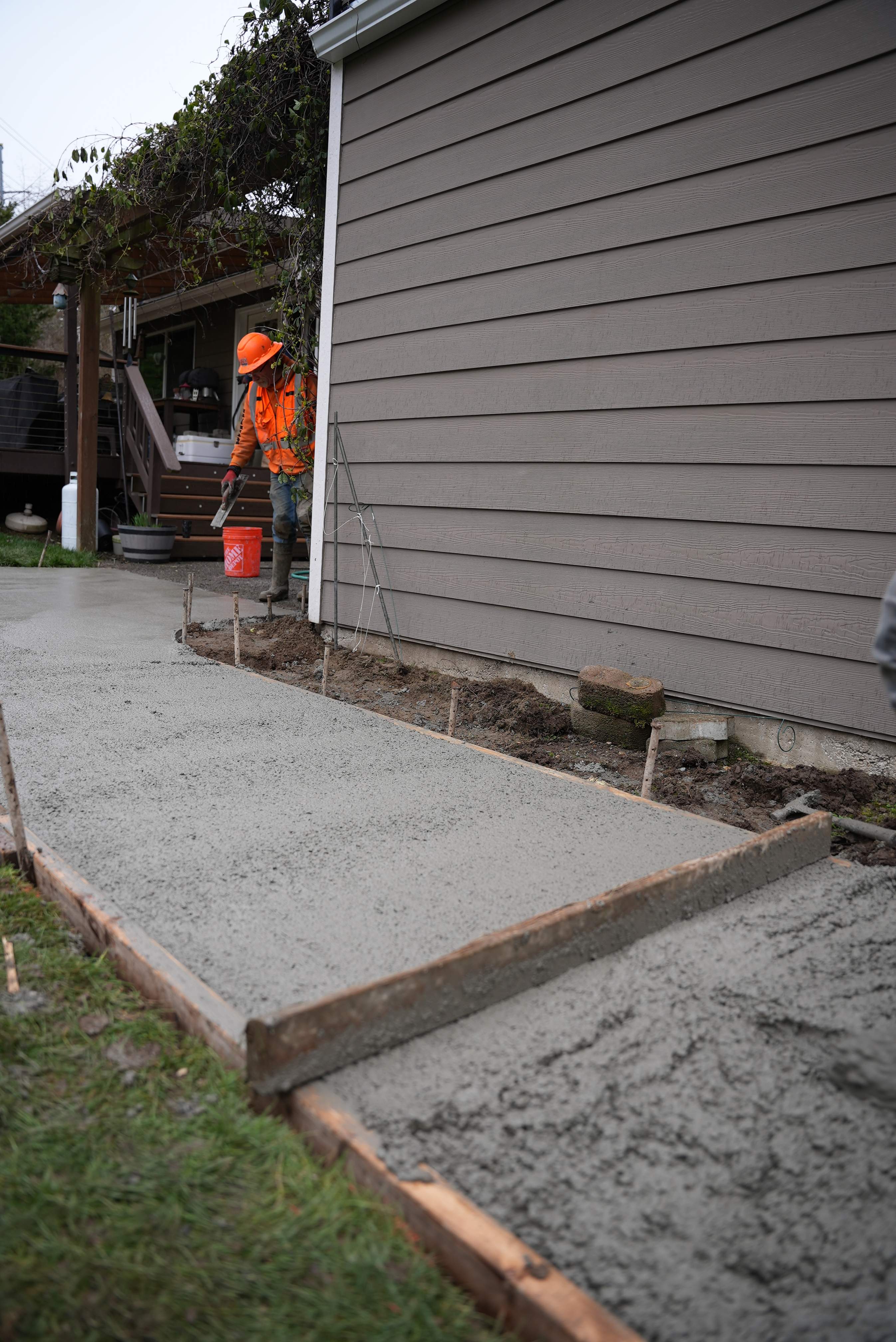 Wayne | Concrete patio & Walkway by Jireh Asphalt & Concrete Inc 