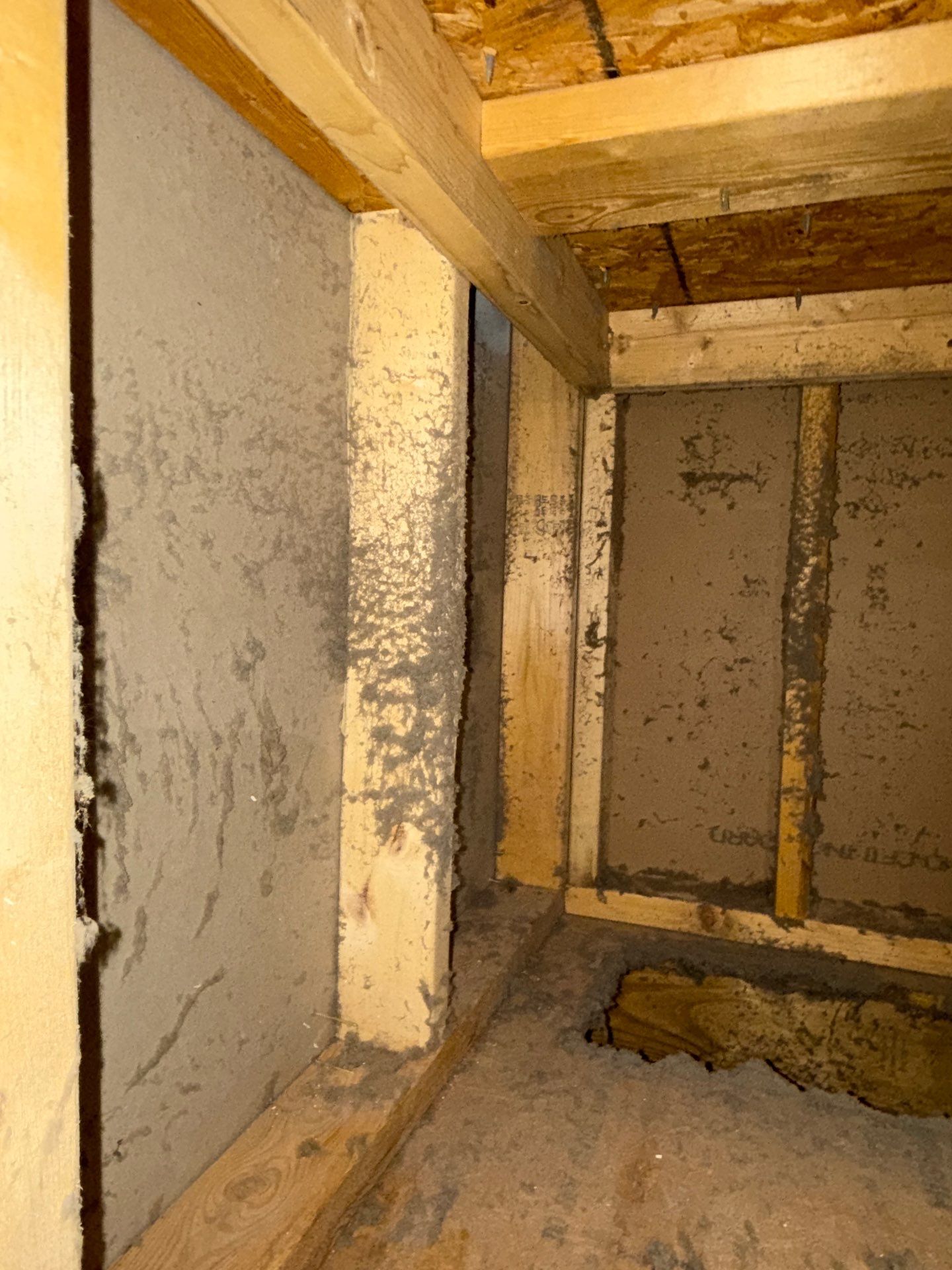 Duct Cleaning and Sanitization by Elemental Heating and air conditioning LLC