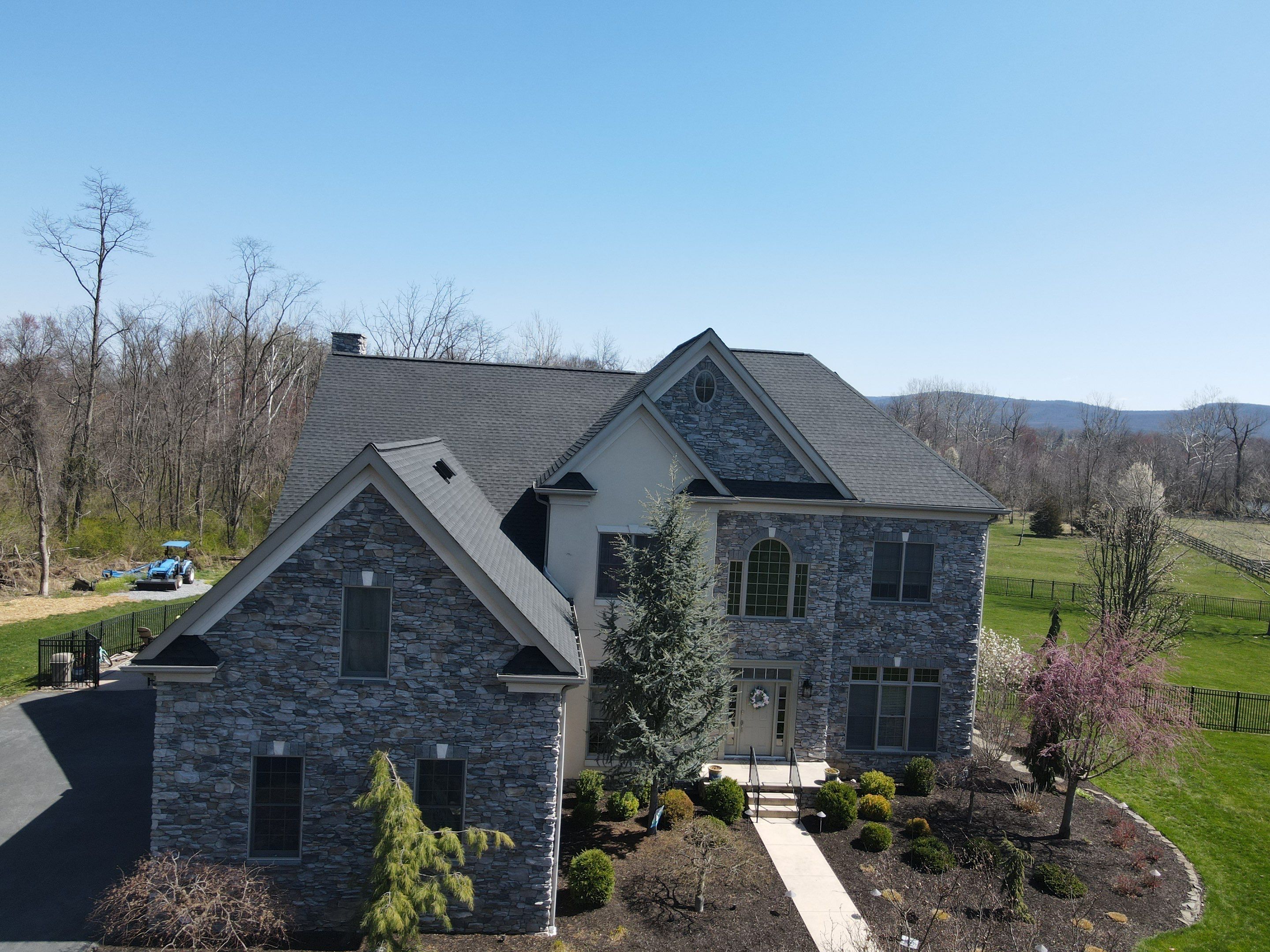 Residential Roofing Installation using Gaf Hdz Architectural Shingle by Teflon Roofing