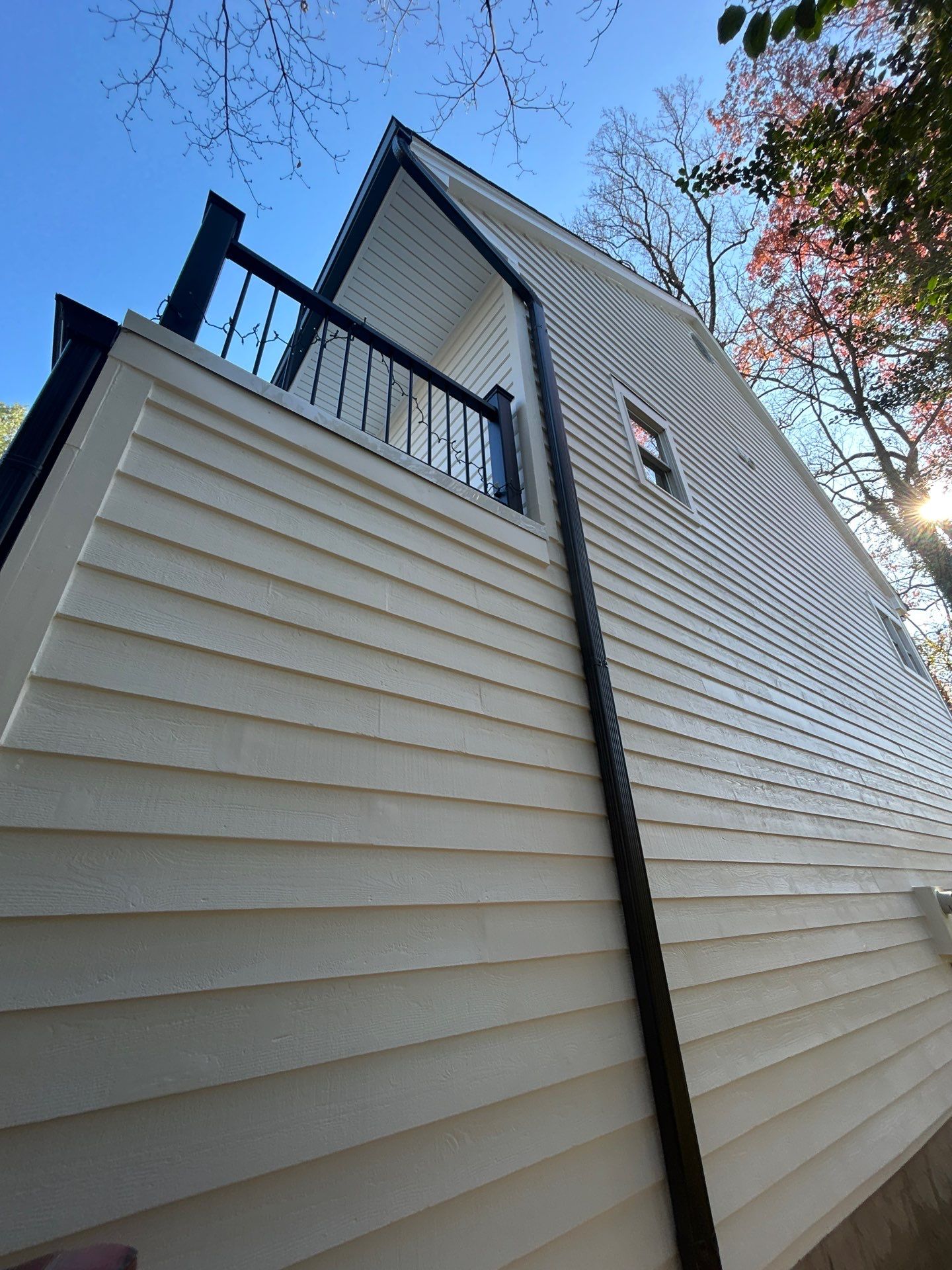 Arlington: Bevel Cedar Wood Siding Restoration by RM Banning, Inc.