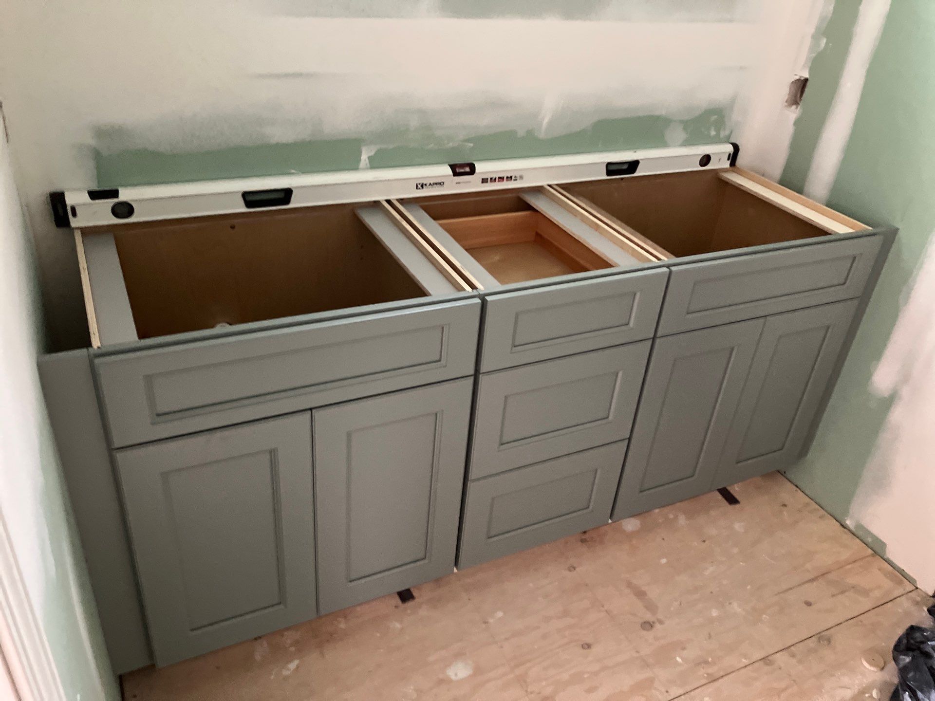 Addition: Garage, Kitchen & En-Suite by Ace Carpentry LLC 