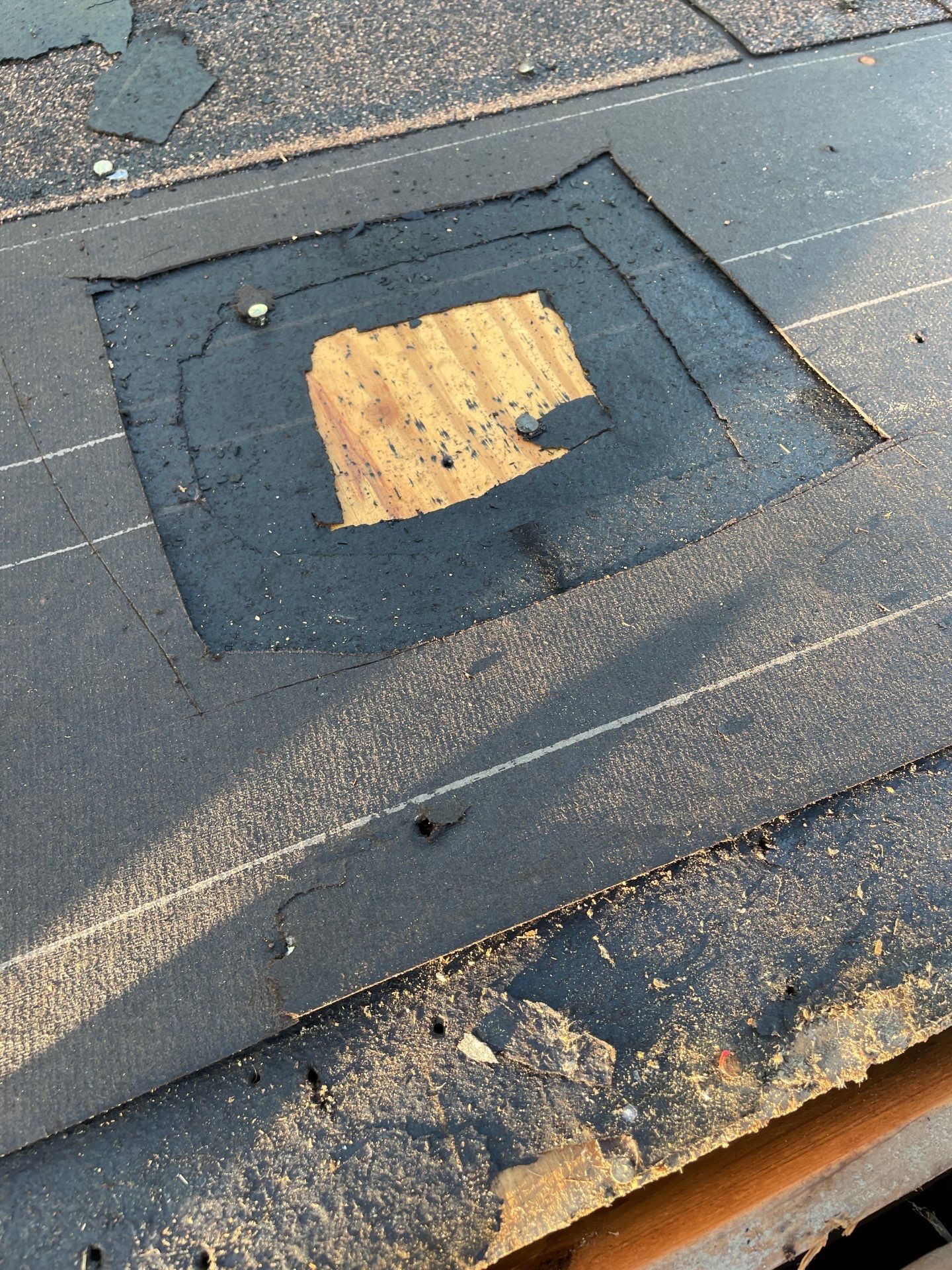 Residential Roofing Installation using Owen's Corning Duration (Lifetime) Shingles by Roof Repair Company