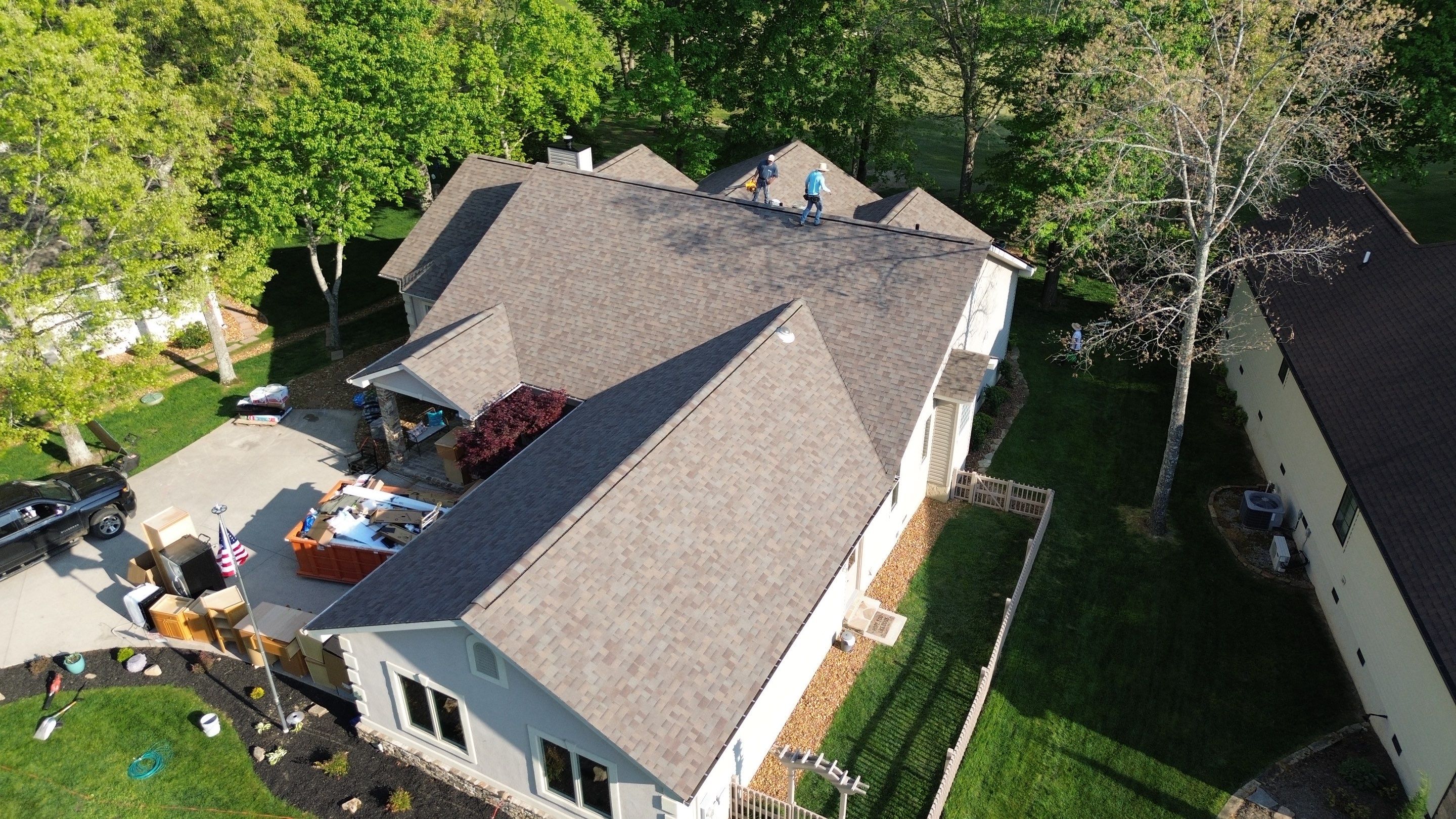 Crossville - Malarkey Vista by Undersun Roofing 