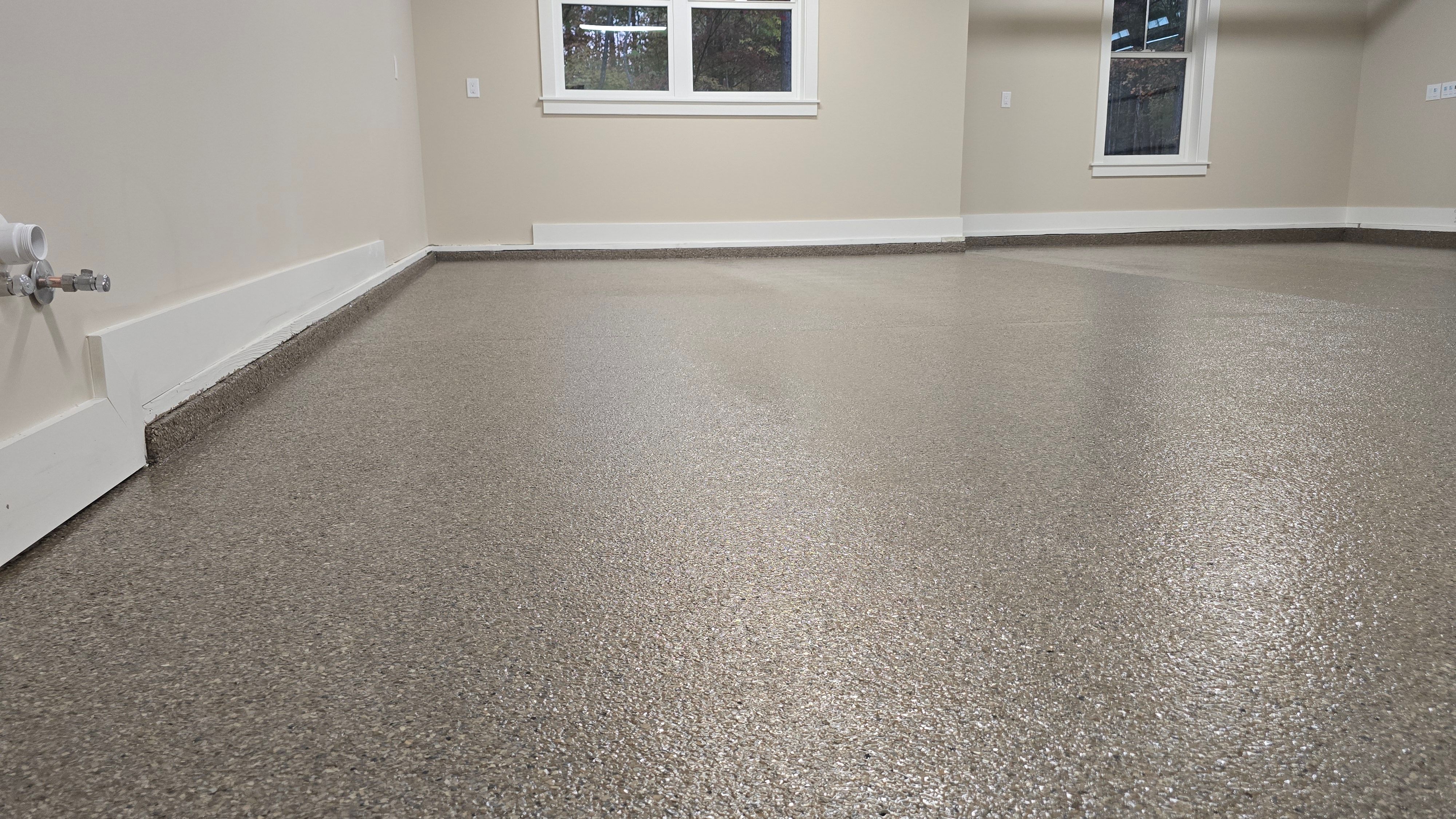 Garage using Obsidian by Elite Floor Solutions