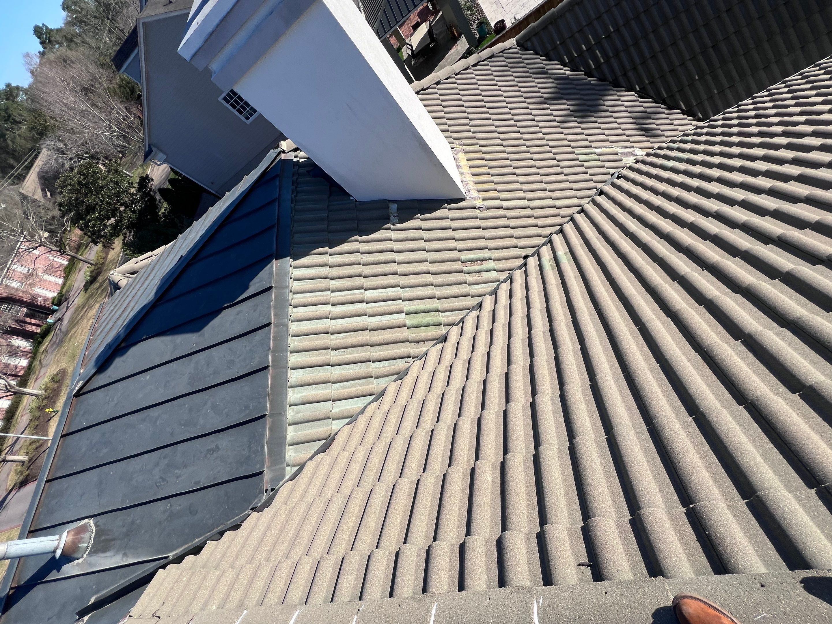 Tile Roof Repair by Roof Repair Company
