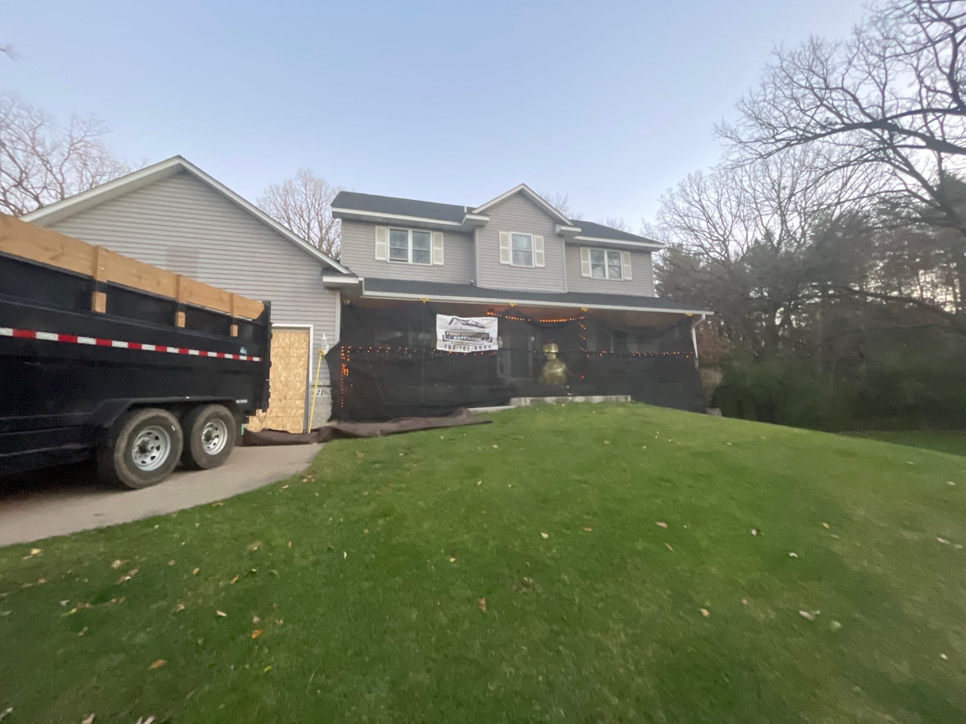 Roof & Siding Replacement – Oak Grove, MN | Insurance-Approved | Owens Corning Duration Midnight Plum & Mastic Carvedwood Harbor Grey by First Impressions Exteriors