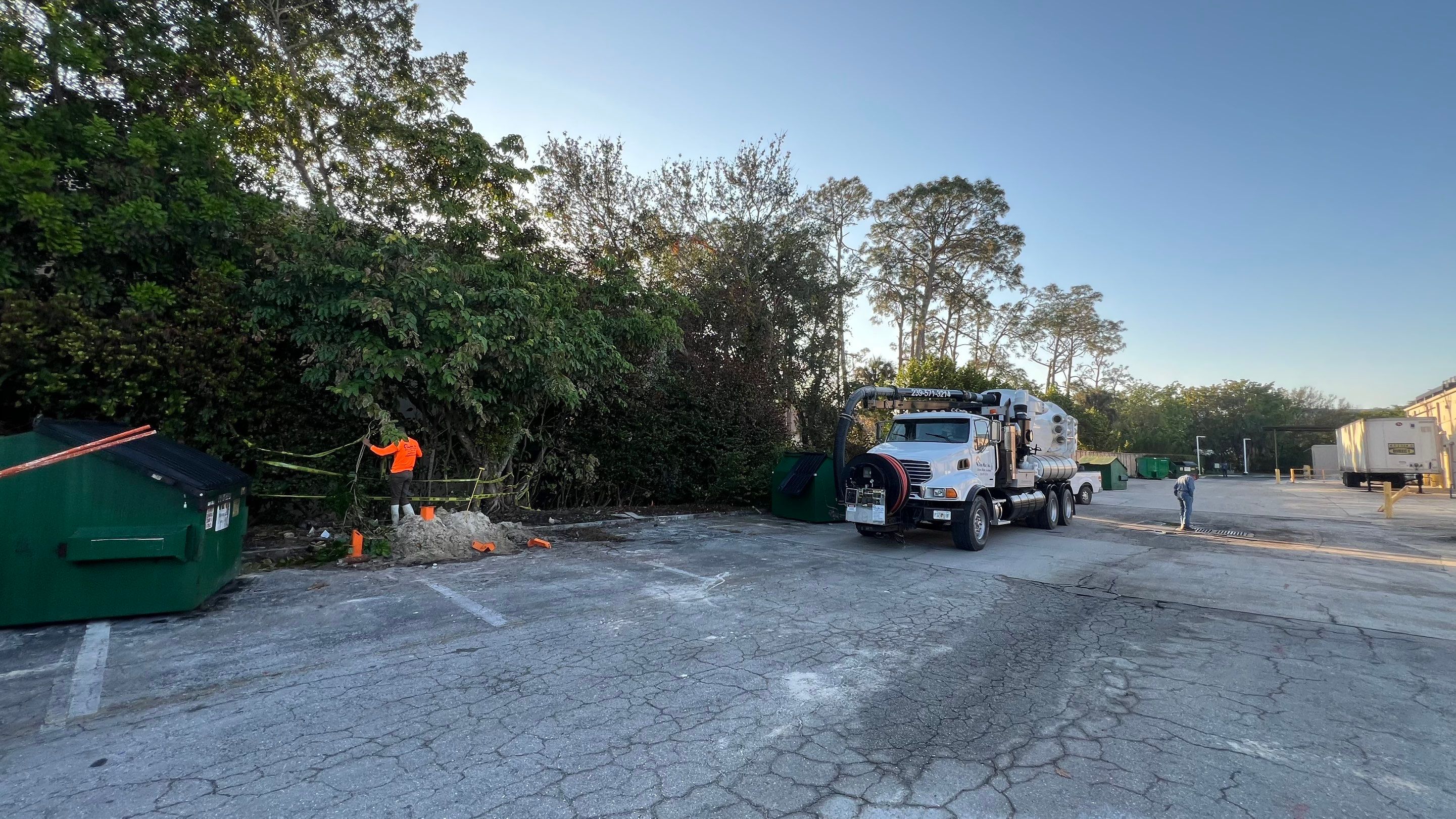 Hydro Excavating a Water Main for Repair by APS Power & Water