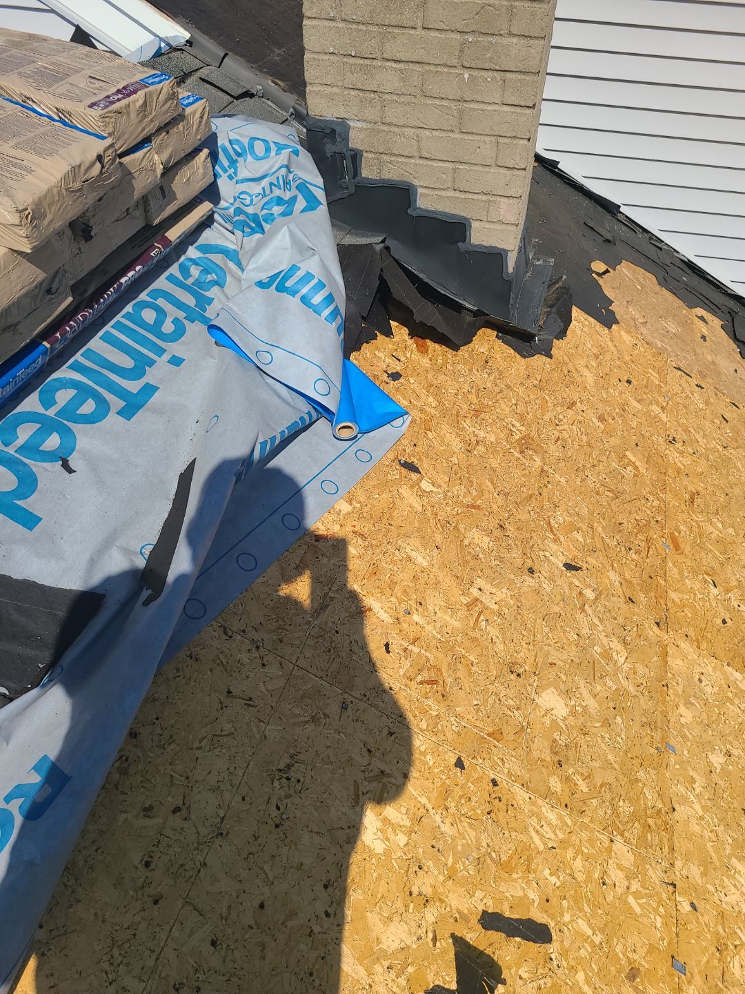 Springfield: CertainTeed Landmark Pro Designer Shingles in Max Def Moire Black by RM Banning, Inc.