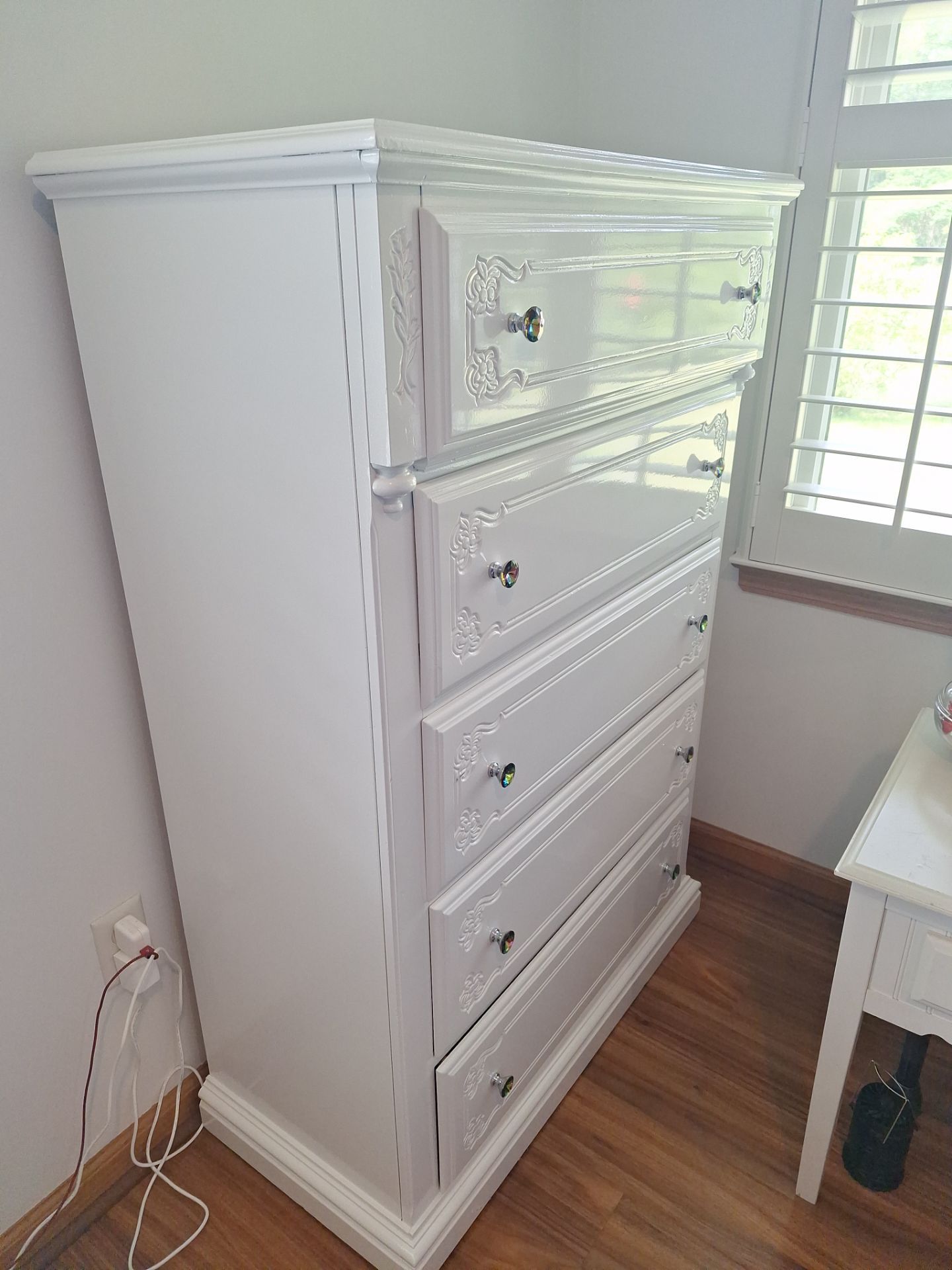 Repaint bedroom furniture, Pergola, and doors. Stain decking by Gordon Painting