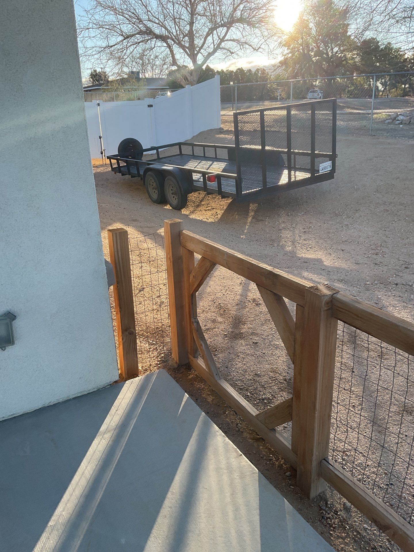 Fence Installation using Vinyl by Fence Guys Inc.
