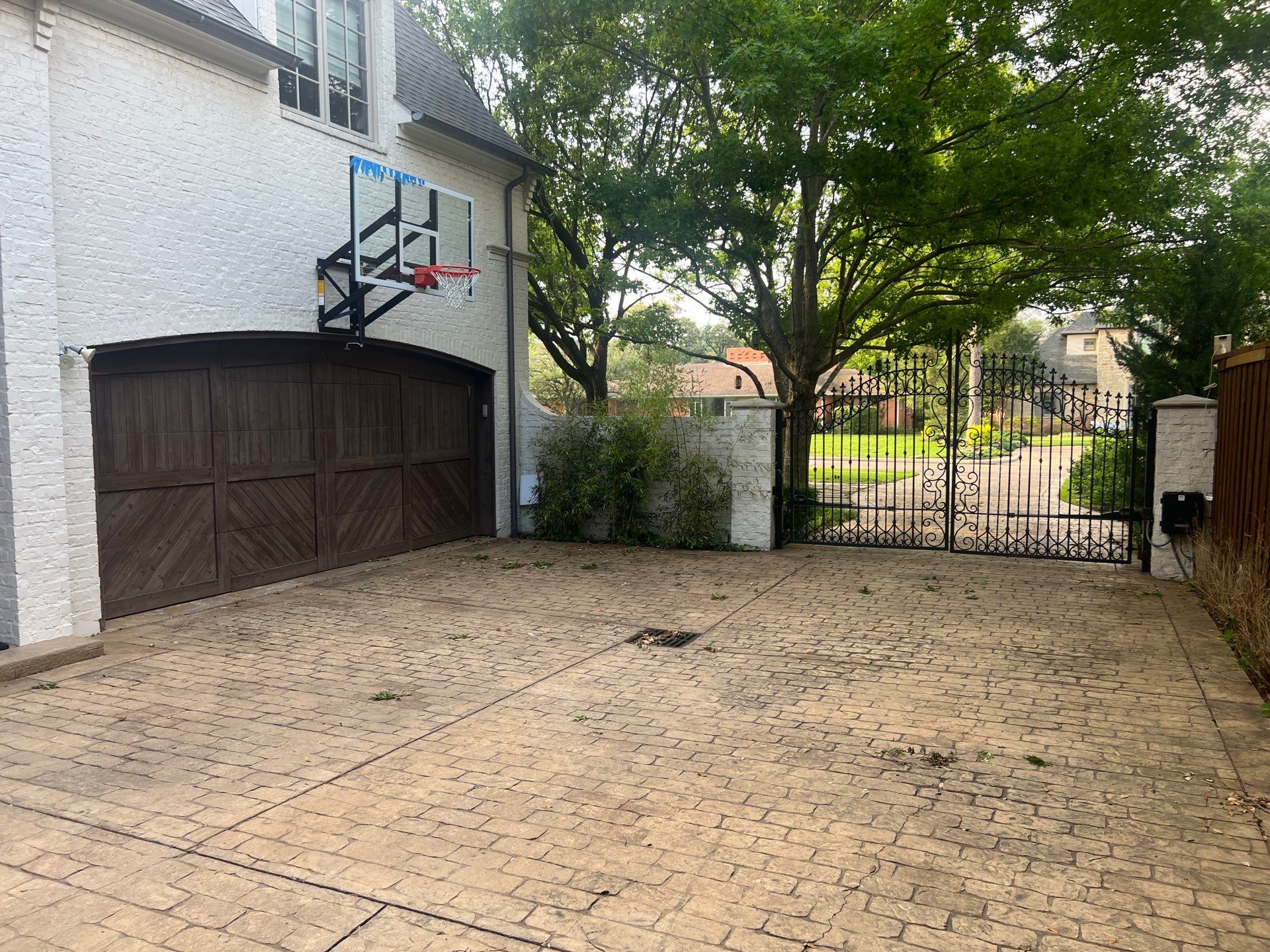 D&R In Dallas Tx by Sunaura Solar