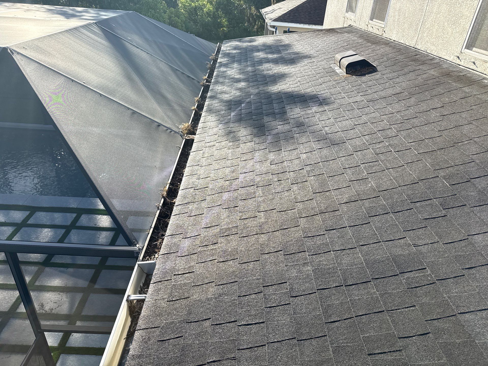 HOA-Required House Wash & Concrete Cleaning – Old Mill Preserve, Palmetto, FL by Sunshine AquaWash
