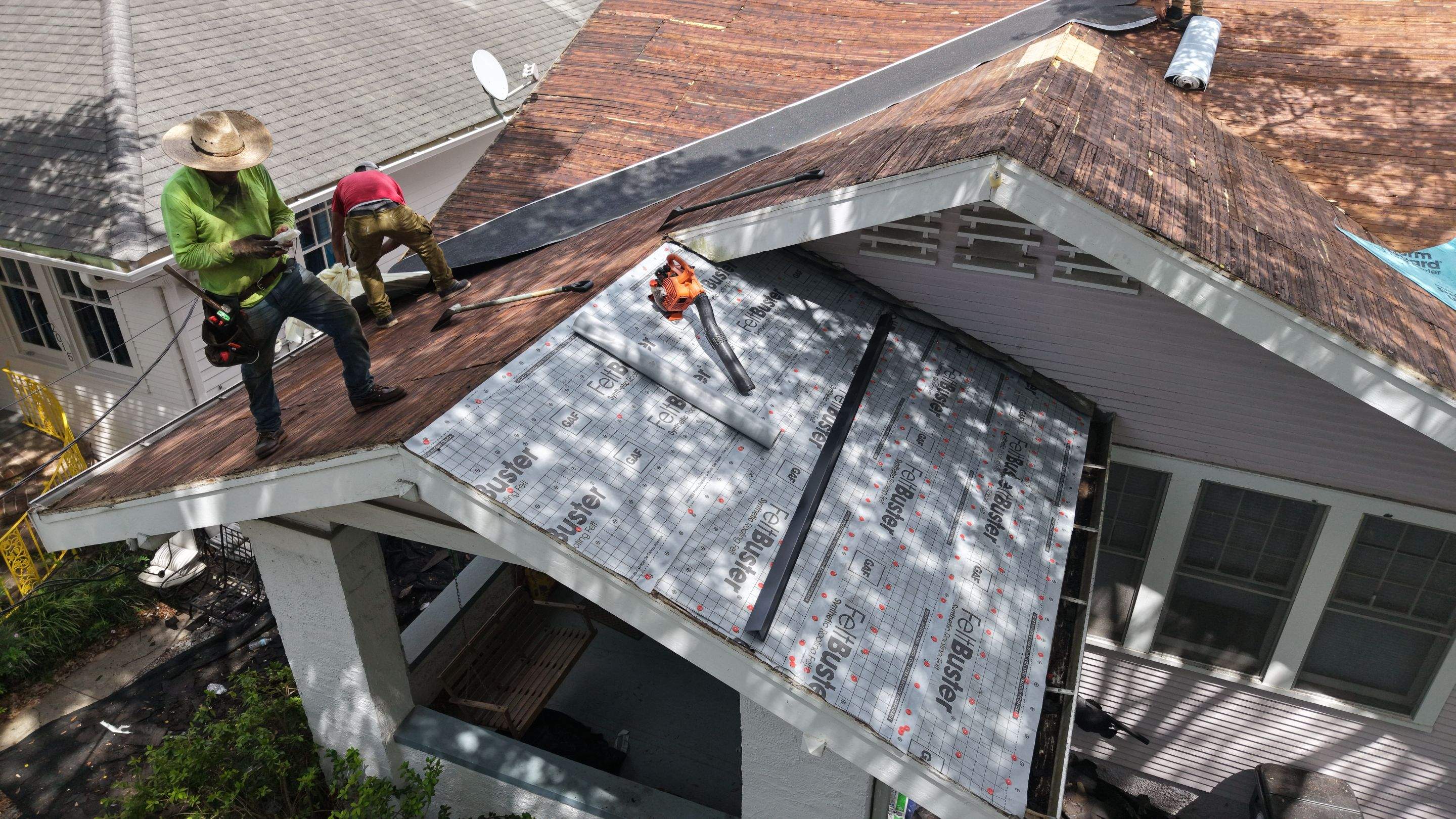 Roof Replacement in New Orleans by HDS Contractors