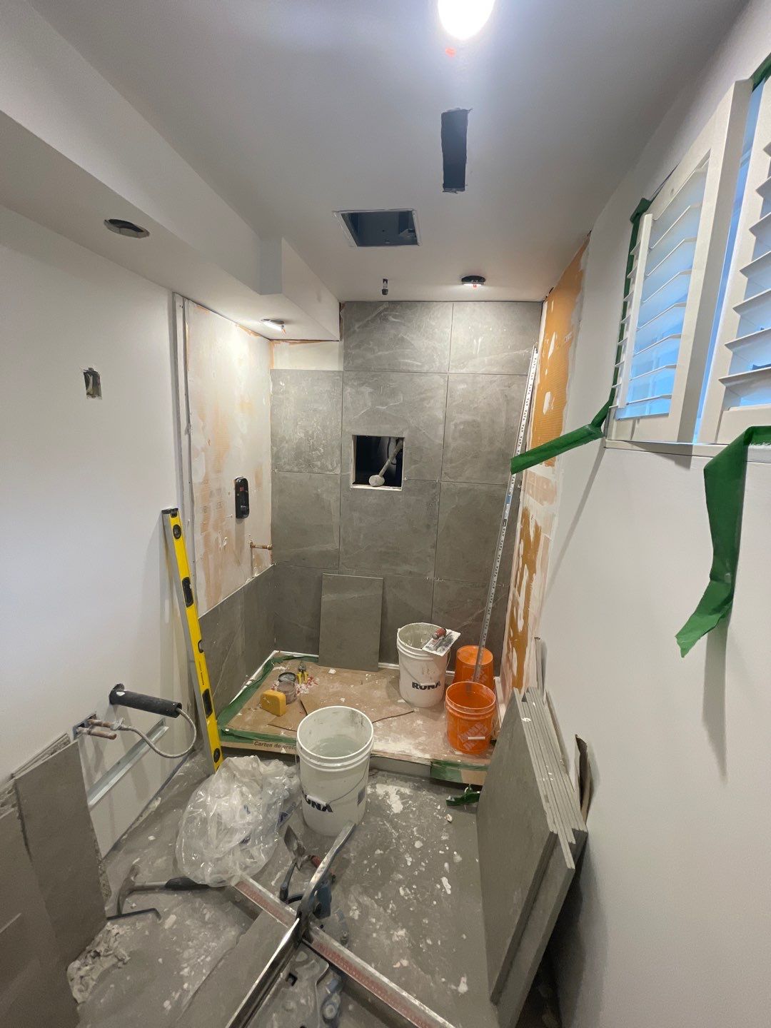 Bathroom remodel by Eco-Nature Construction Inc.