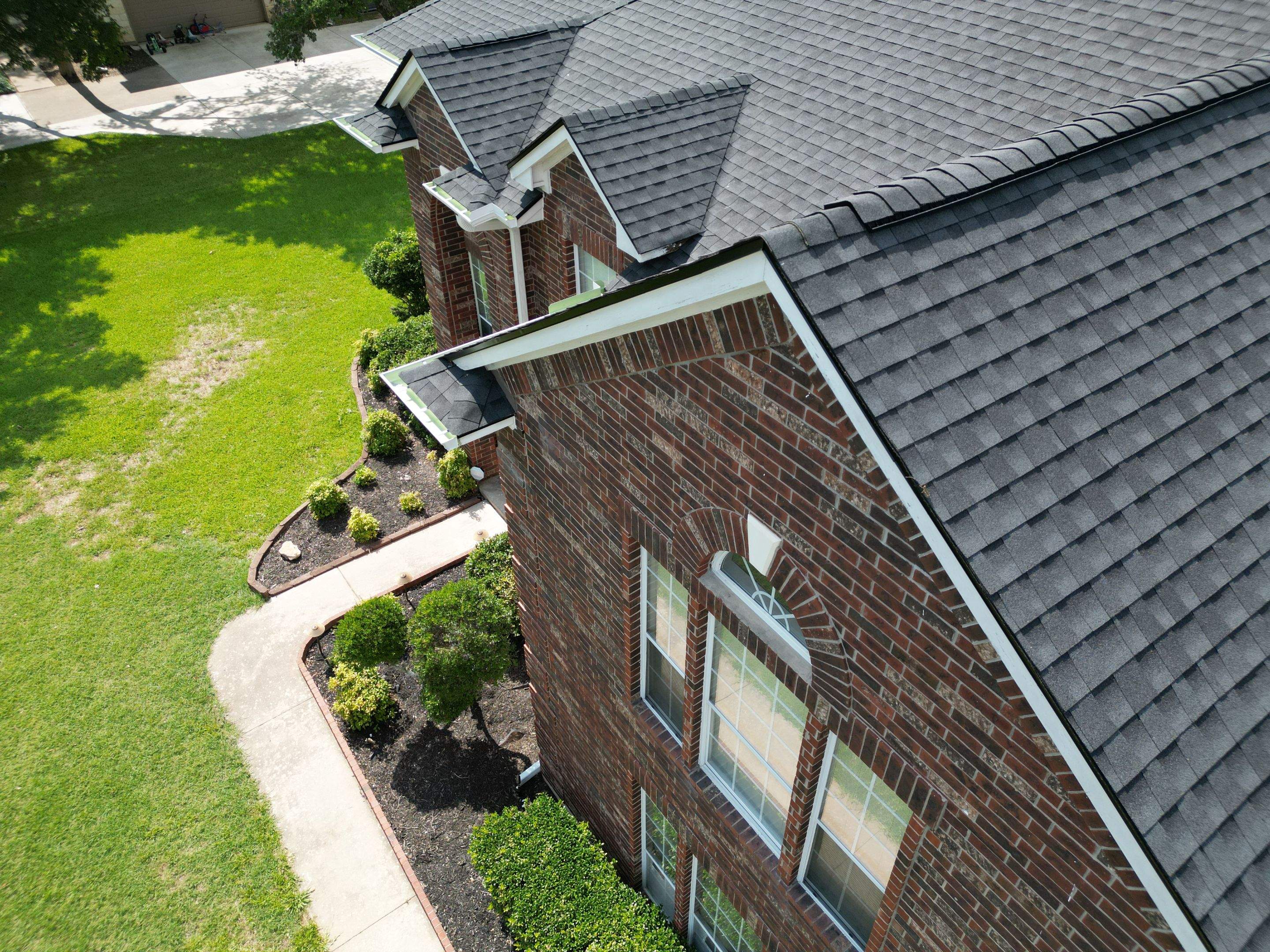 Charcoal - GAF Timberline HDZ by RoofsOnly.com