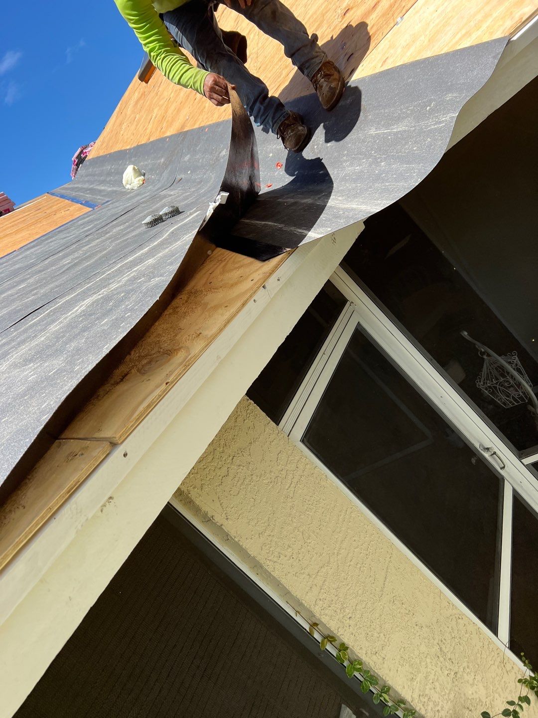 Project in Gulfport 33707 by Mitchell Roofing Company LLC
