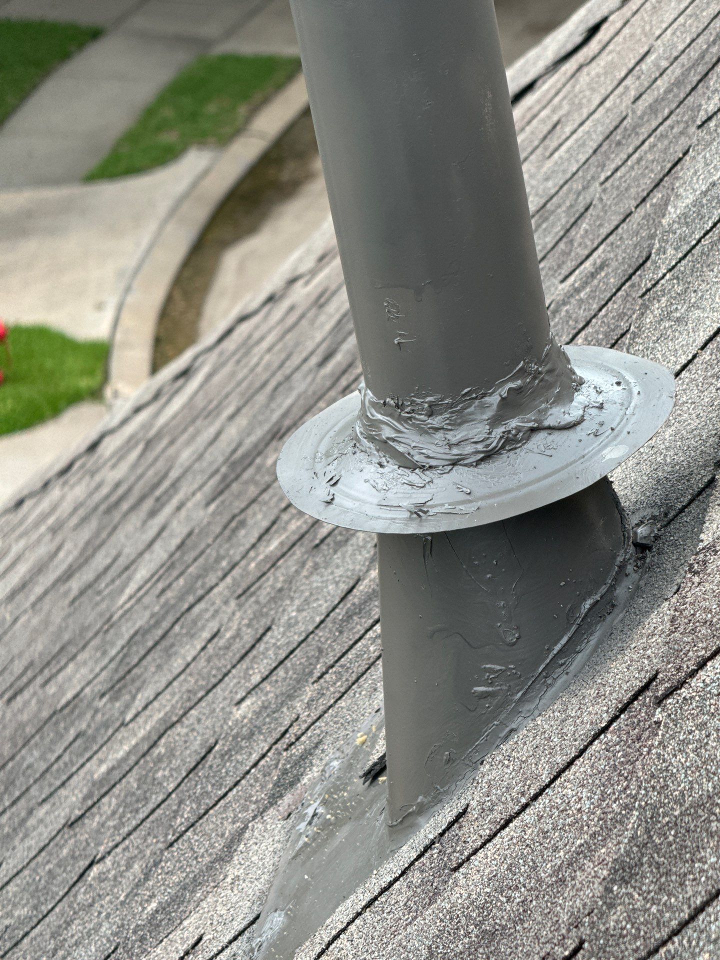 Hail Damage using Owen's Corning Duration (Lifetime) Shingles by Roof Repair Company