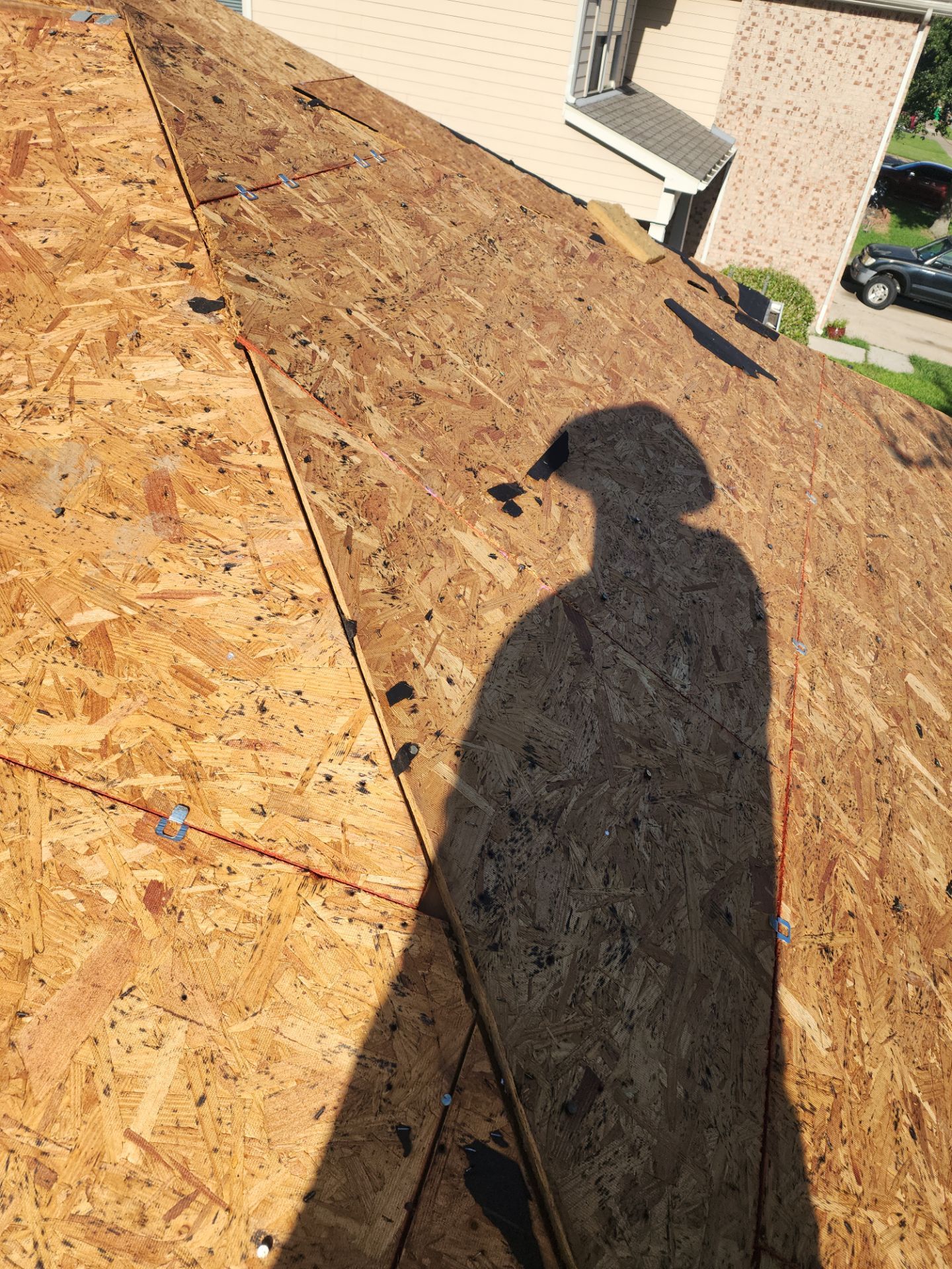Residential Roof Installation using Owen's Corning Duration (Lifetime) Shingles by Roof Repair Company