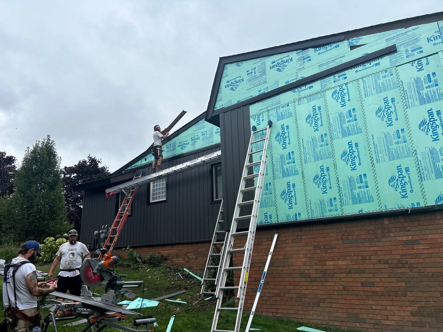 Siding Replacement using Alside 7" B&B by 180 Contractors