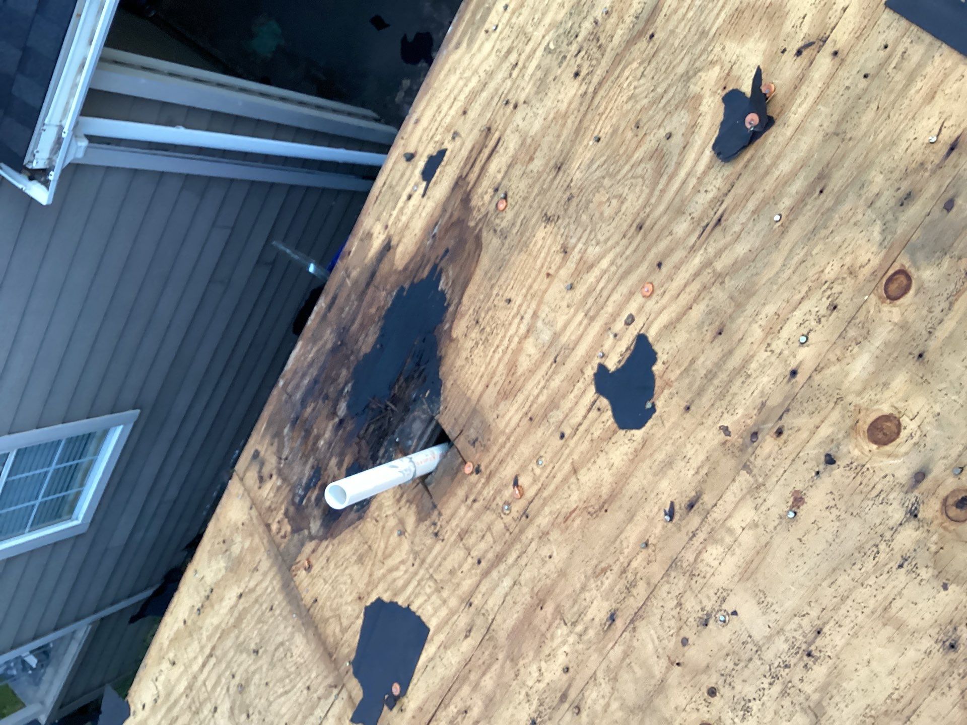 Residential Roofing Installation using Owen's Corning Duration (Lifetime) Shingles by Roof Repair Company