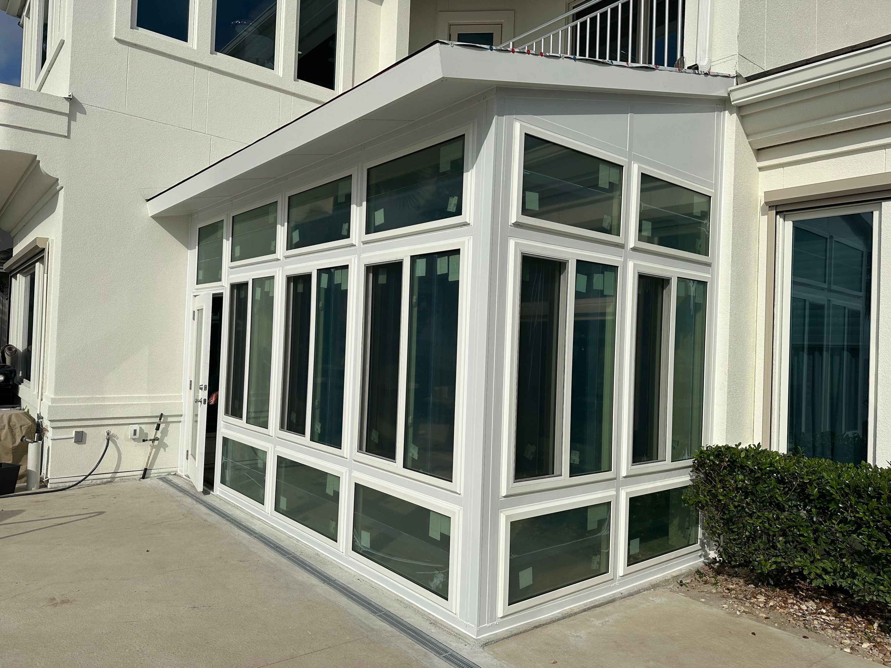 Miramar Beach Glass Room w/Hurricane Resistant Colorbeam by Titan Sunrooms