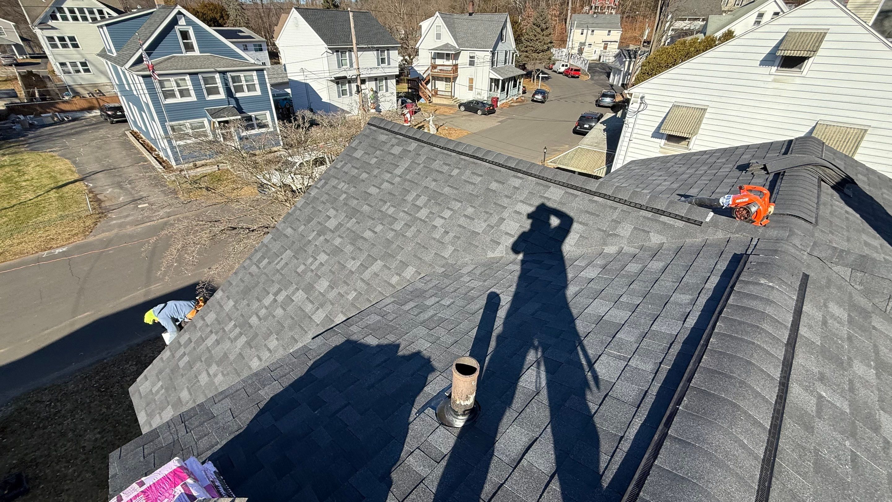Owens Corning Duration: Onyx Black in Naugatuck by Golden Shield Roofing