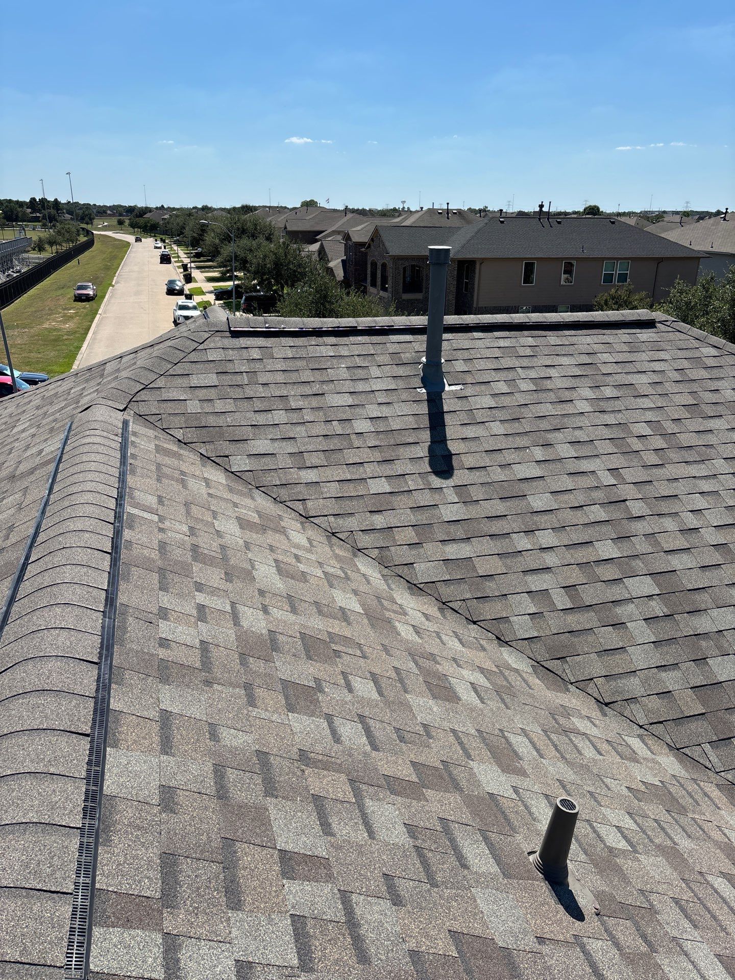 Residential Roofing Installation using Owen's Corning Duration (Lifetime) Shingles by Roof Repair Company