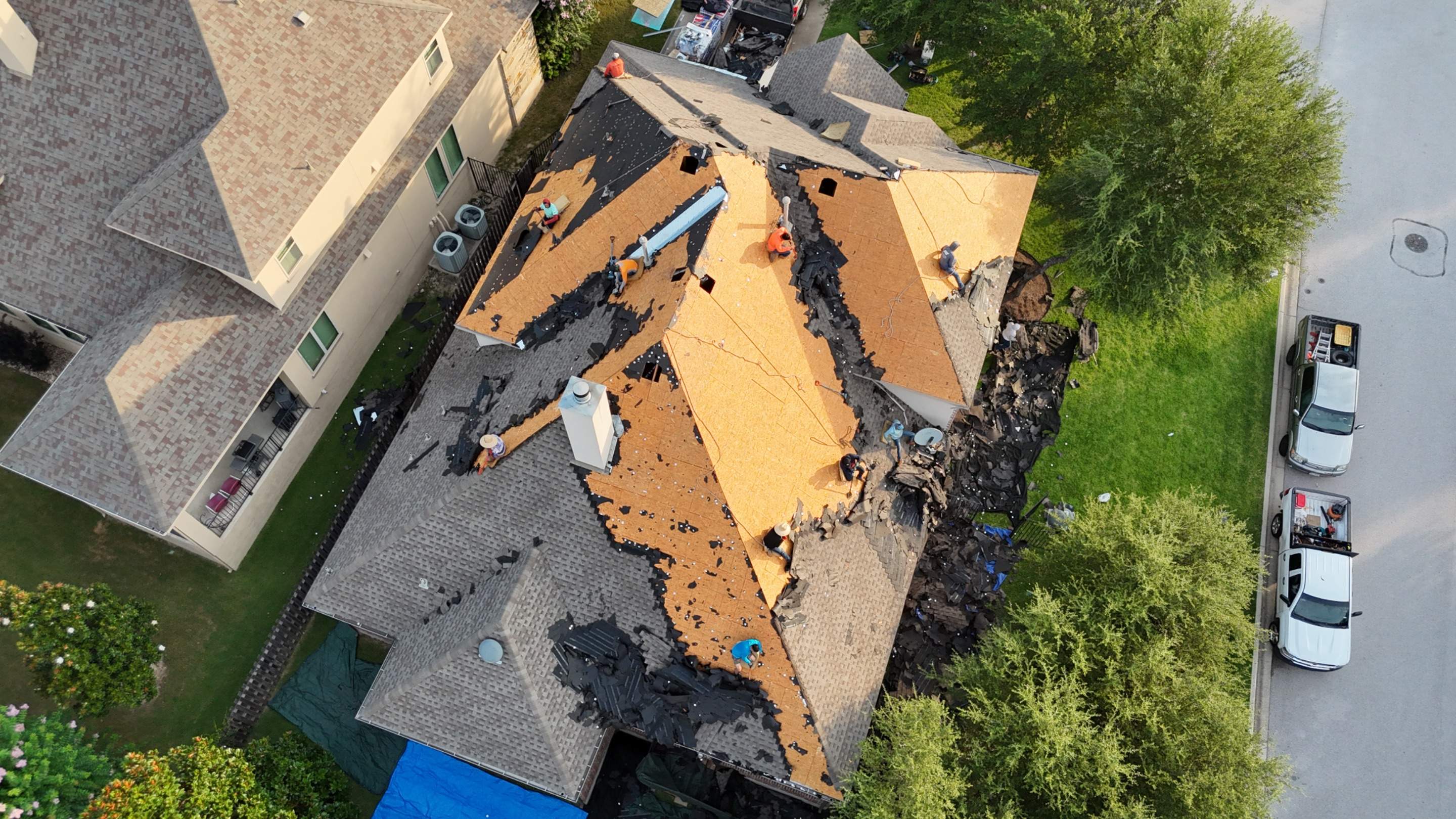 Austin Residential Roof Installation with GAF Shingles and Radiant Barrier by RoofsOnly.com